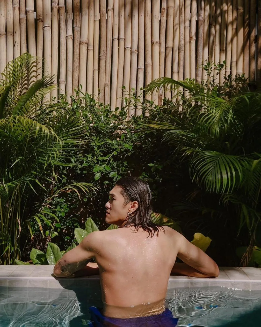 Swimming pool in Sense of Haiya