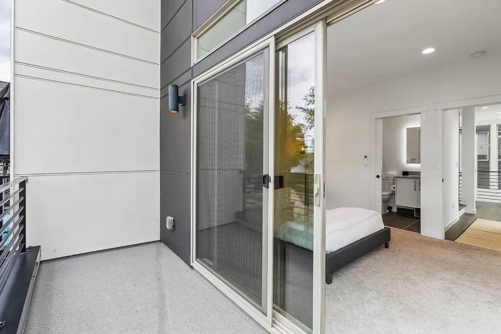 Autumn Leaves in Jefferson Park