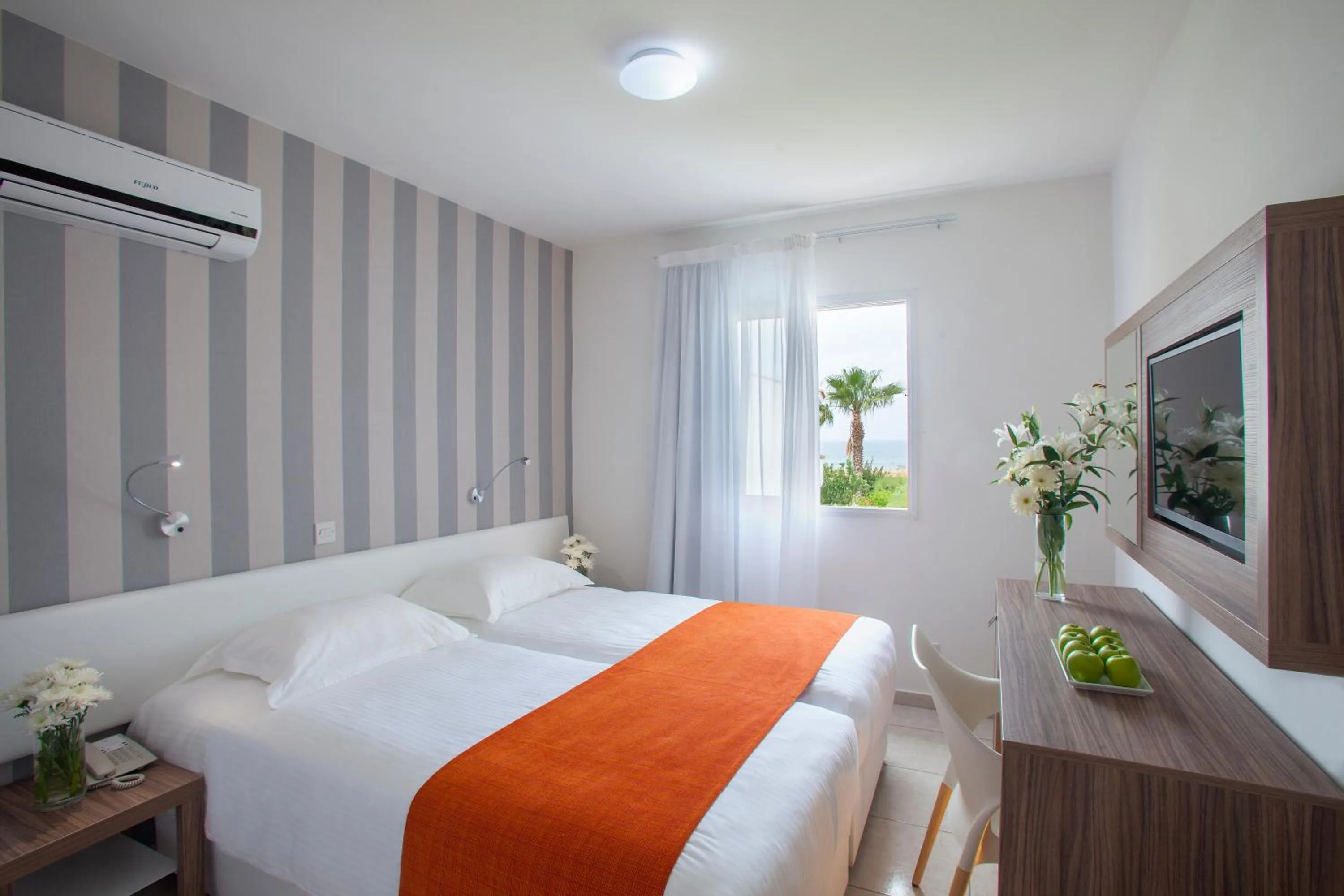 Bed in Princessa Vera Hotel Apartments