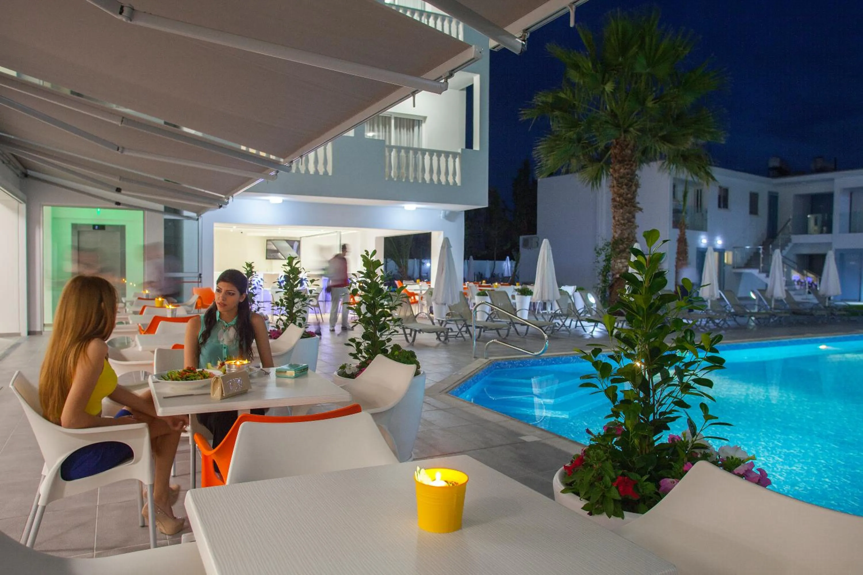 People in Princessa Vera Hotel Apartments