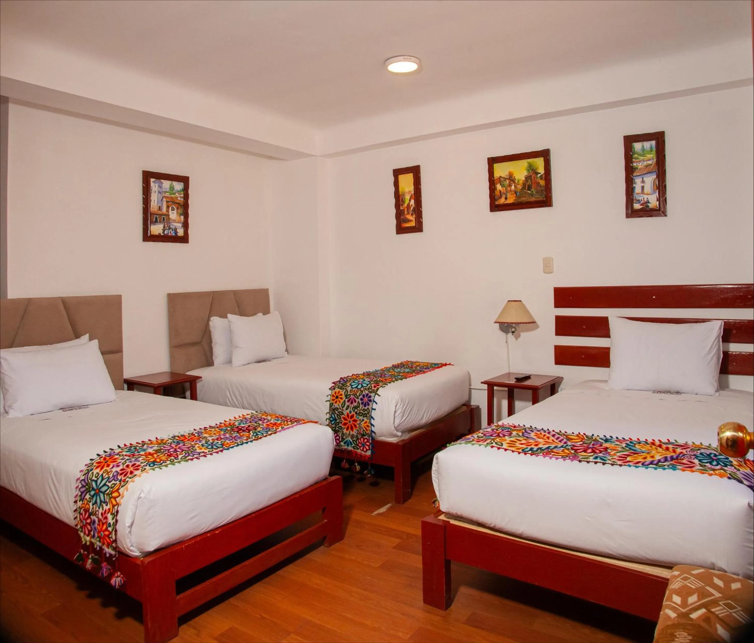 Bedroom, Bed in Hotel Valle Mistico