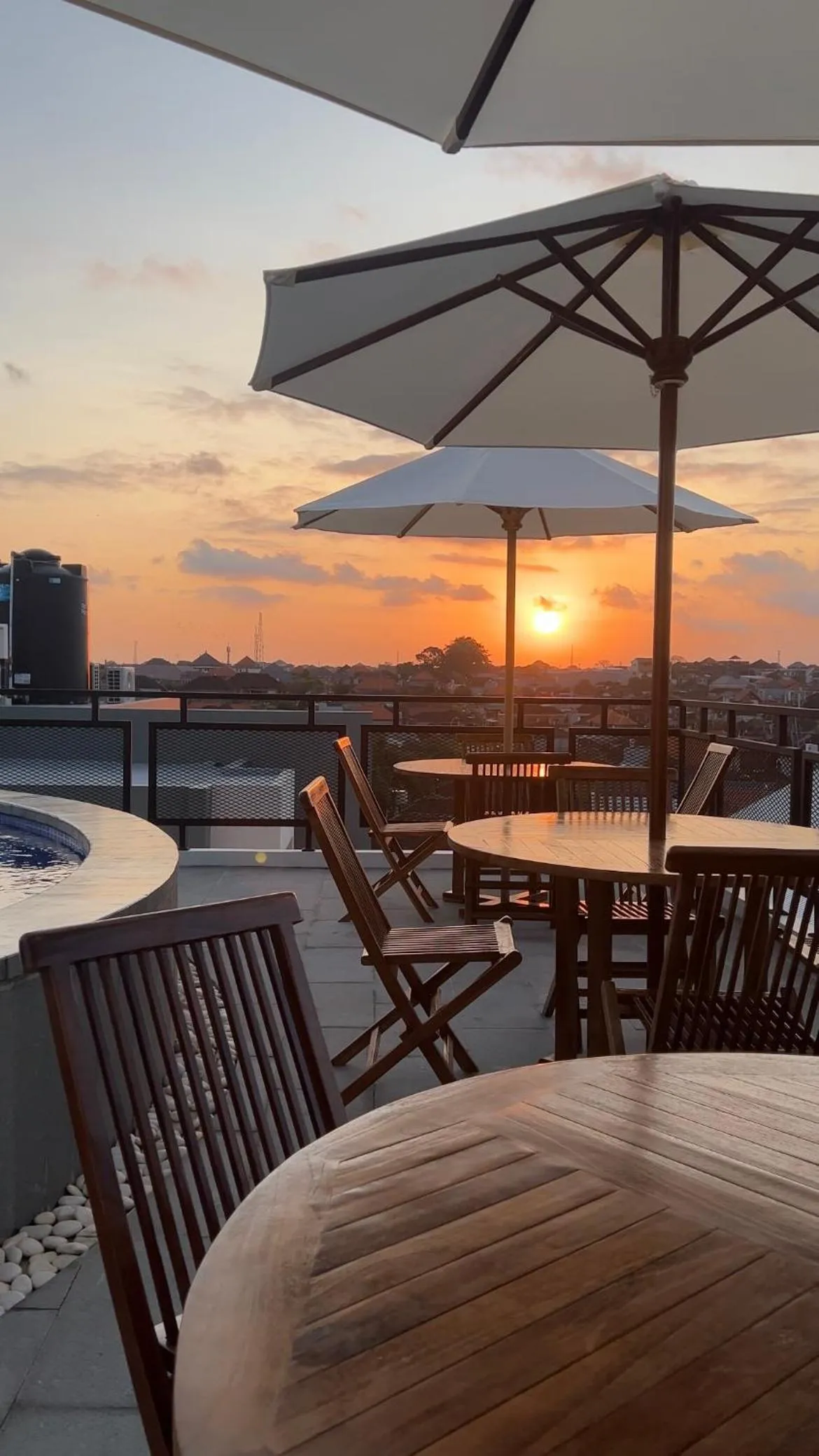 Swimming pool in Fouralivin