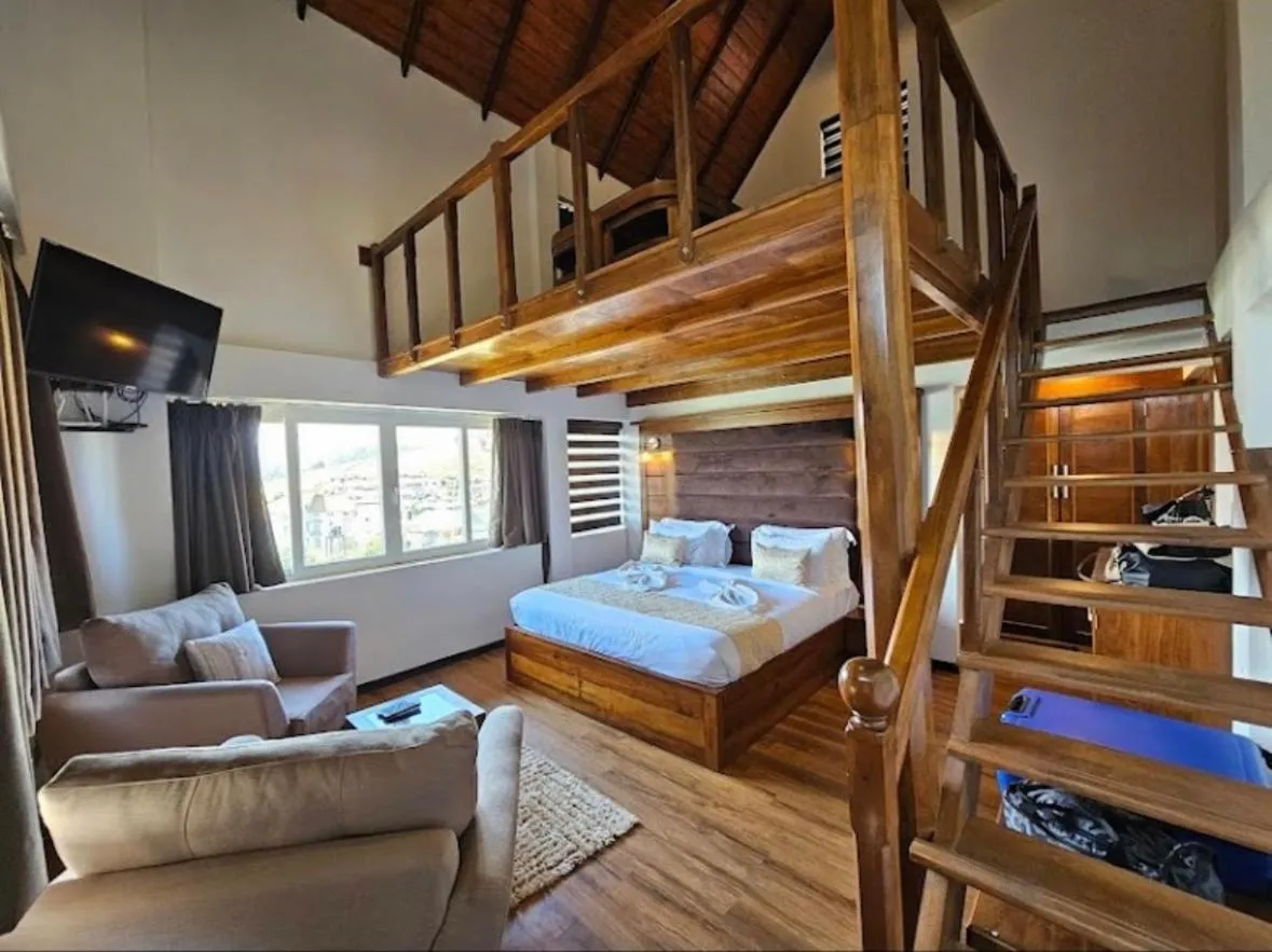 Bed in Queens Lake Cabin