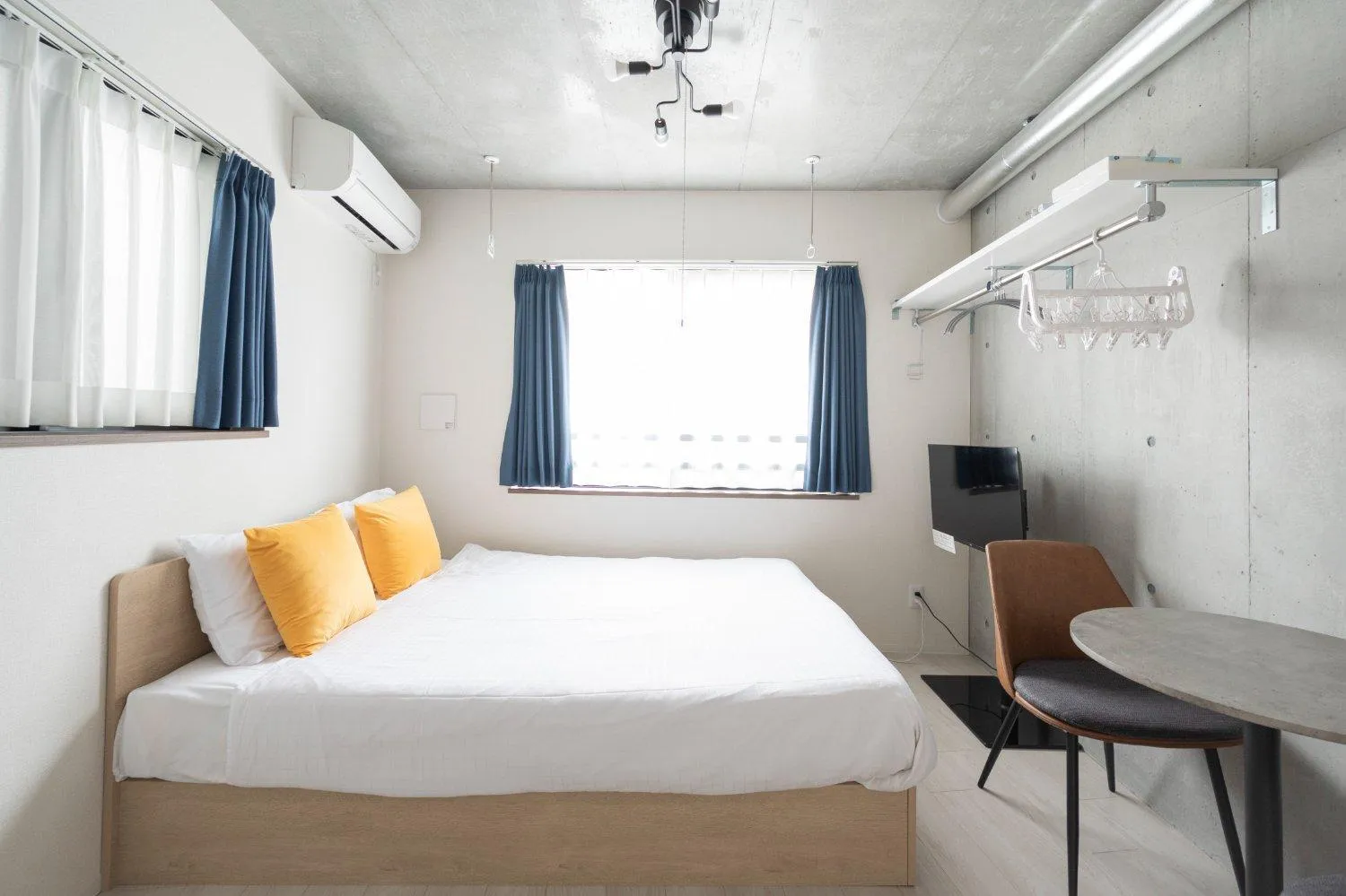 Bed in Ferio Kamata II