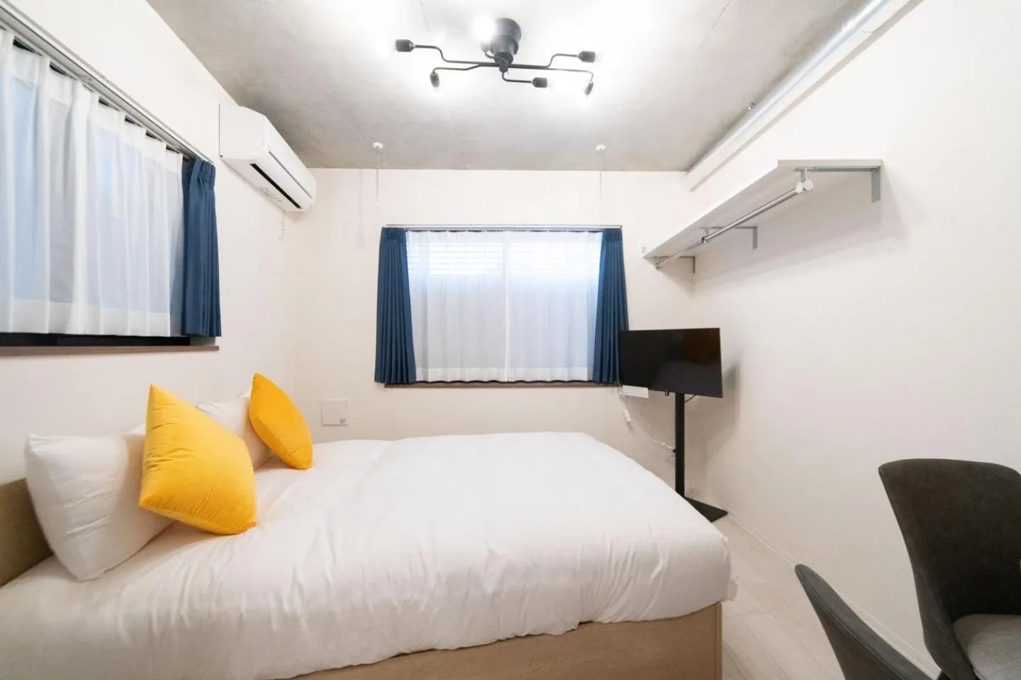 Bed in Ferio Kamata II