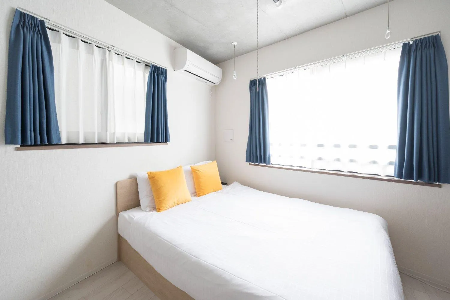 Bed in Ferio Kamata II