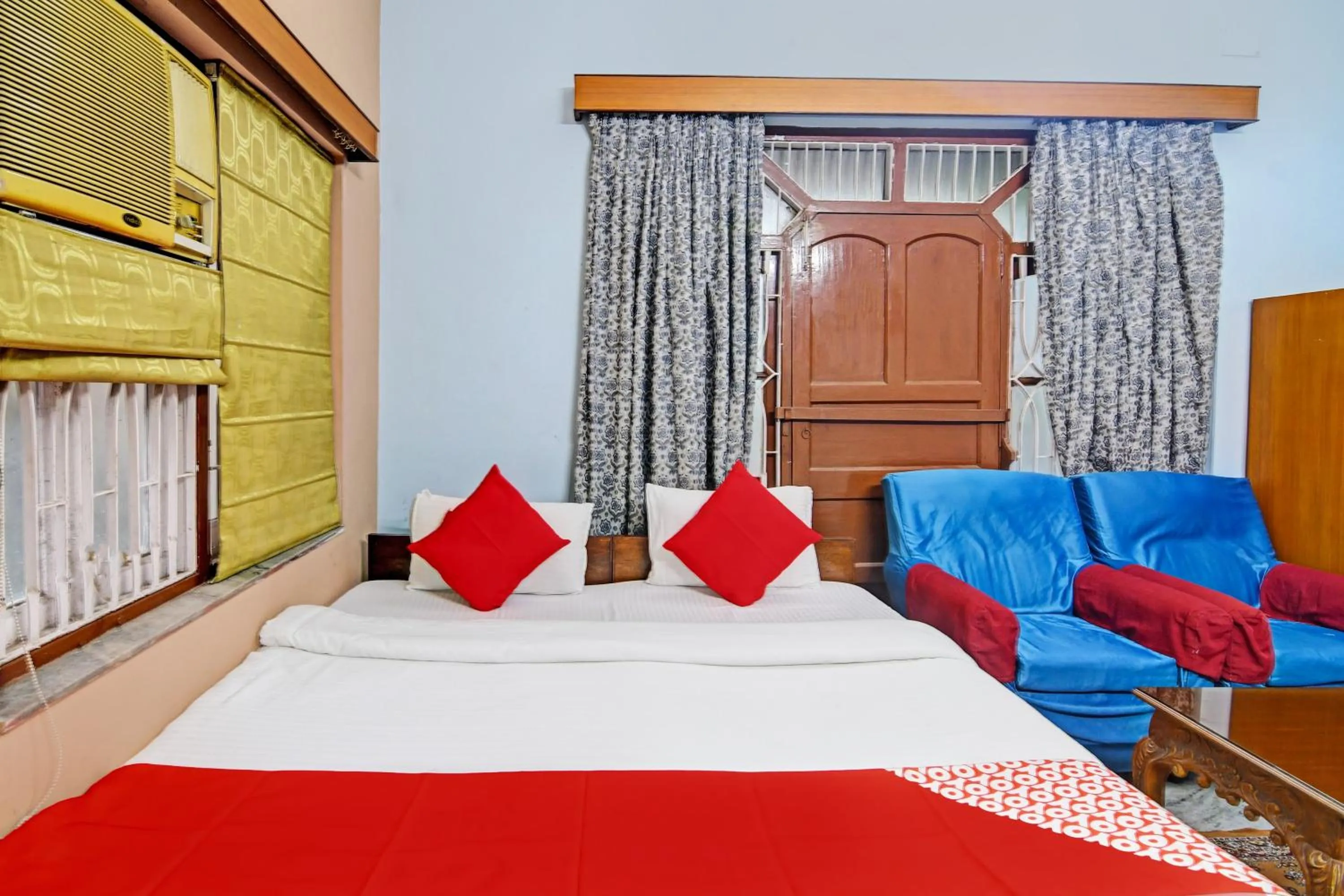 Bedroom, Bed in OYO Flagship The Image A Quality Stay