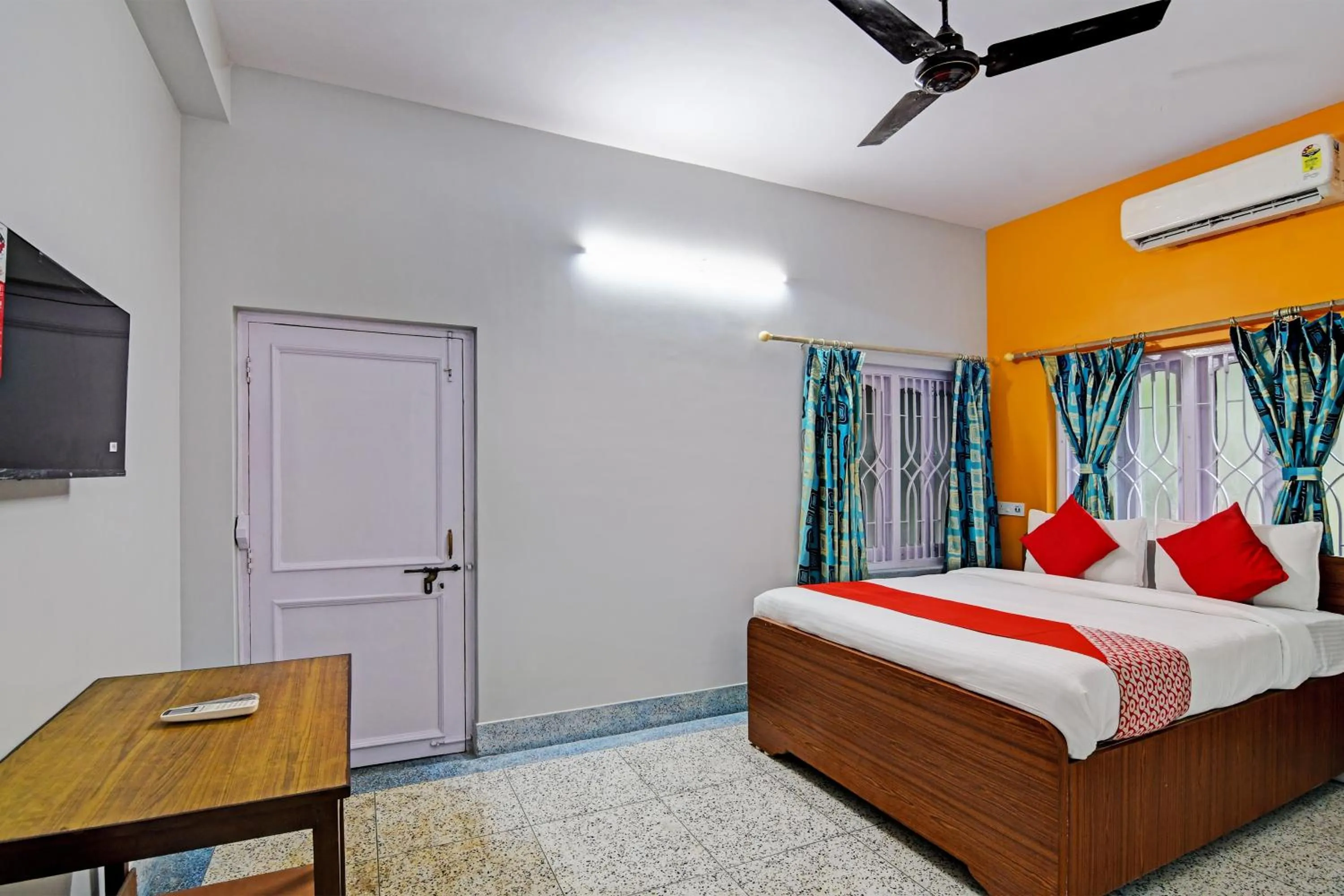 Bedroom, Bed in OYO Flagship The Image A Quality Stay