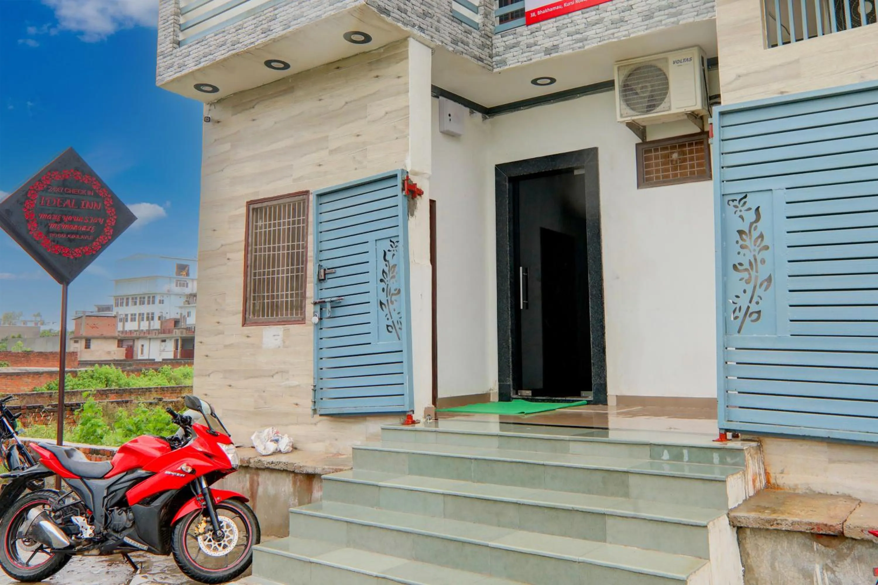 Facade/entrance in Hotel O Ideal Inn