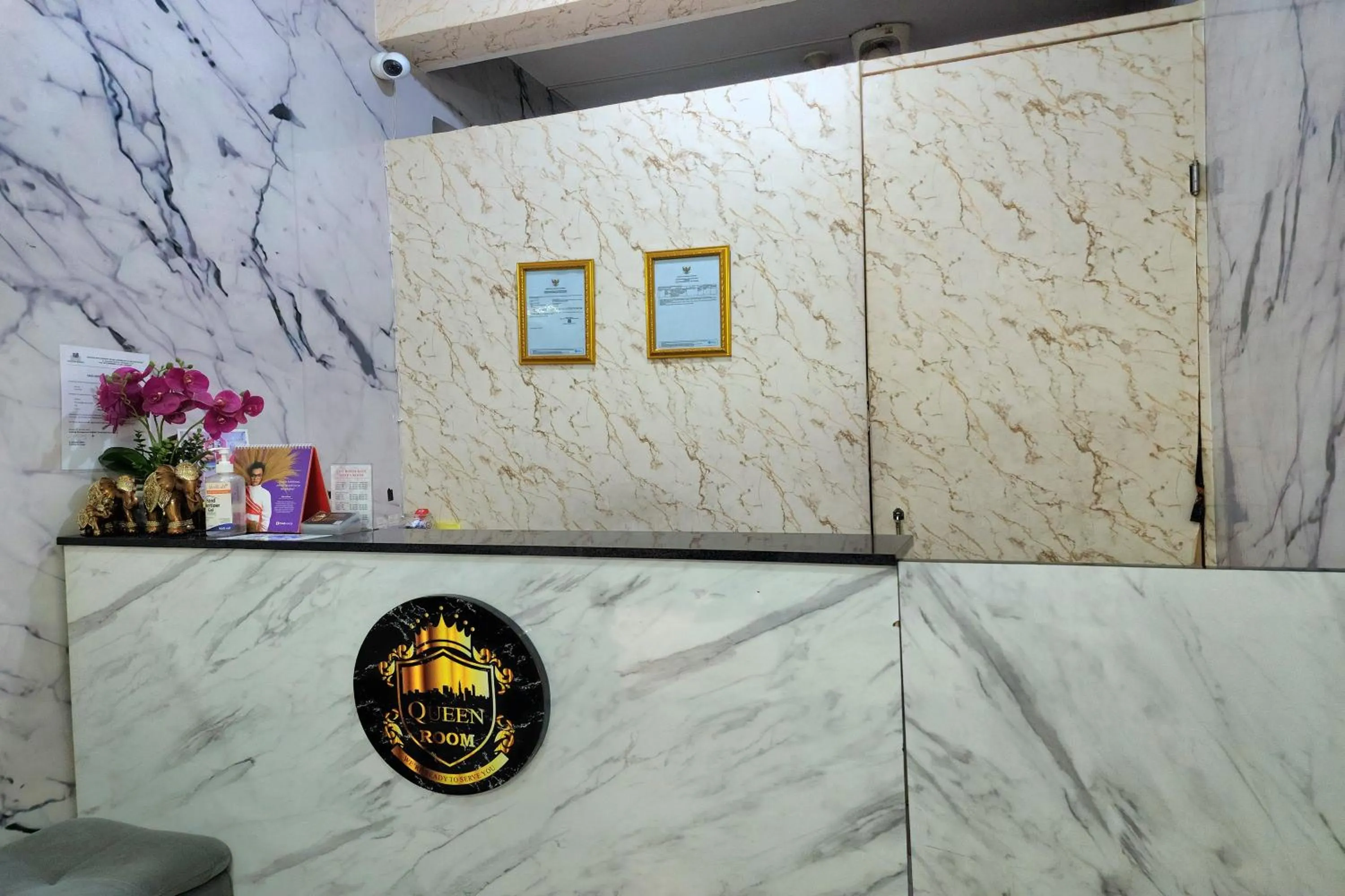 Lobby or reception in Queen Room 2 @ Grand Center Point Apartment