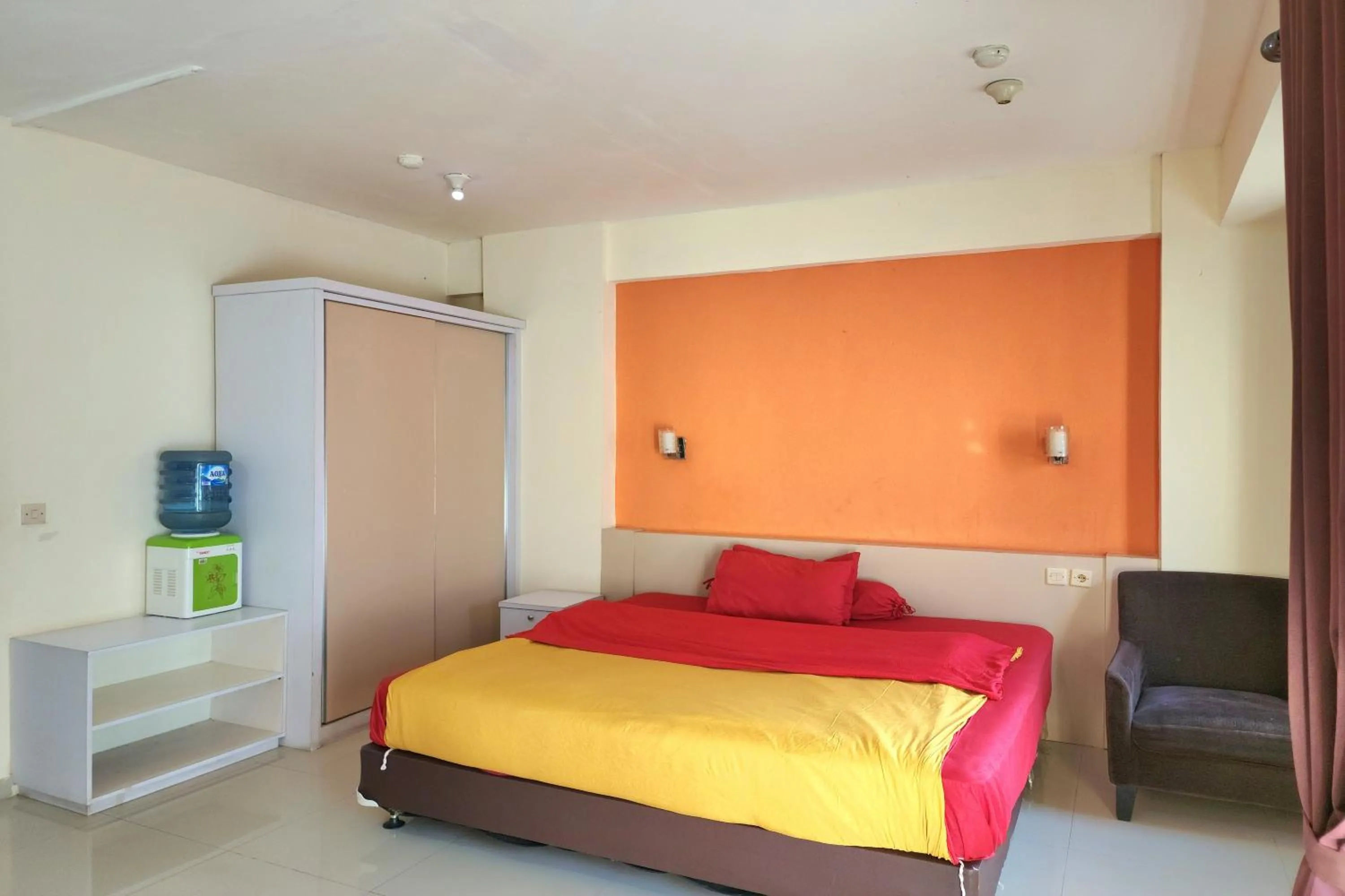 Bed in Queen Room 2 @ Grand Center Point Apartment