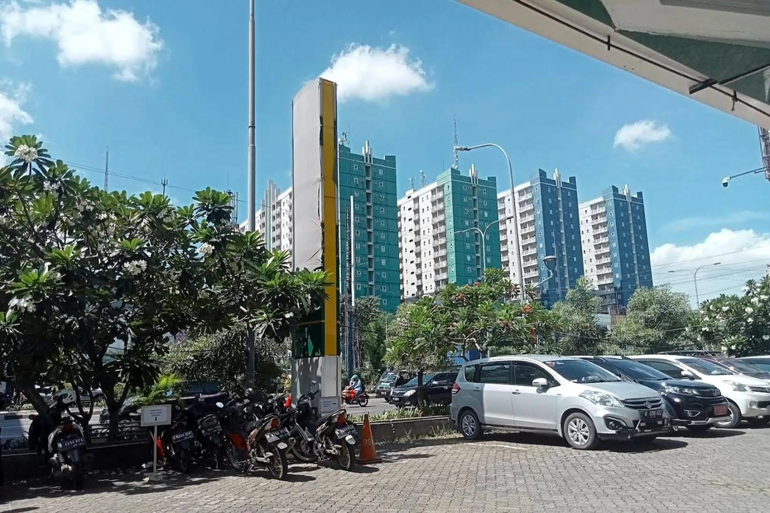 Property building in Queen Room 2 @ Grand Center Point Apartment