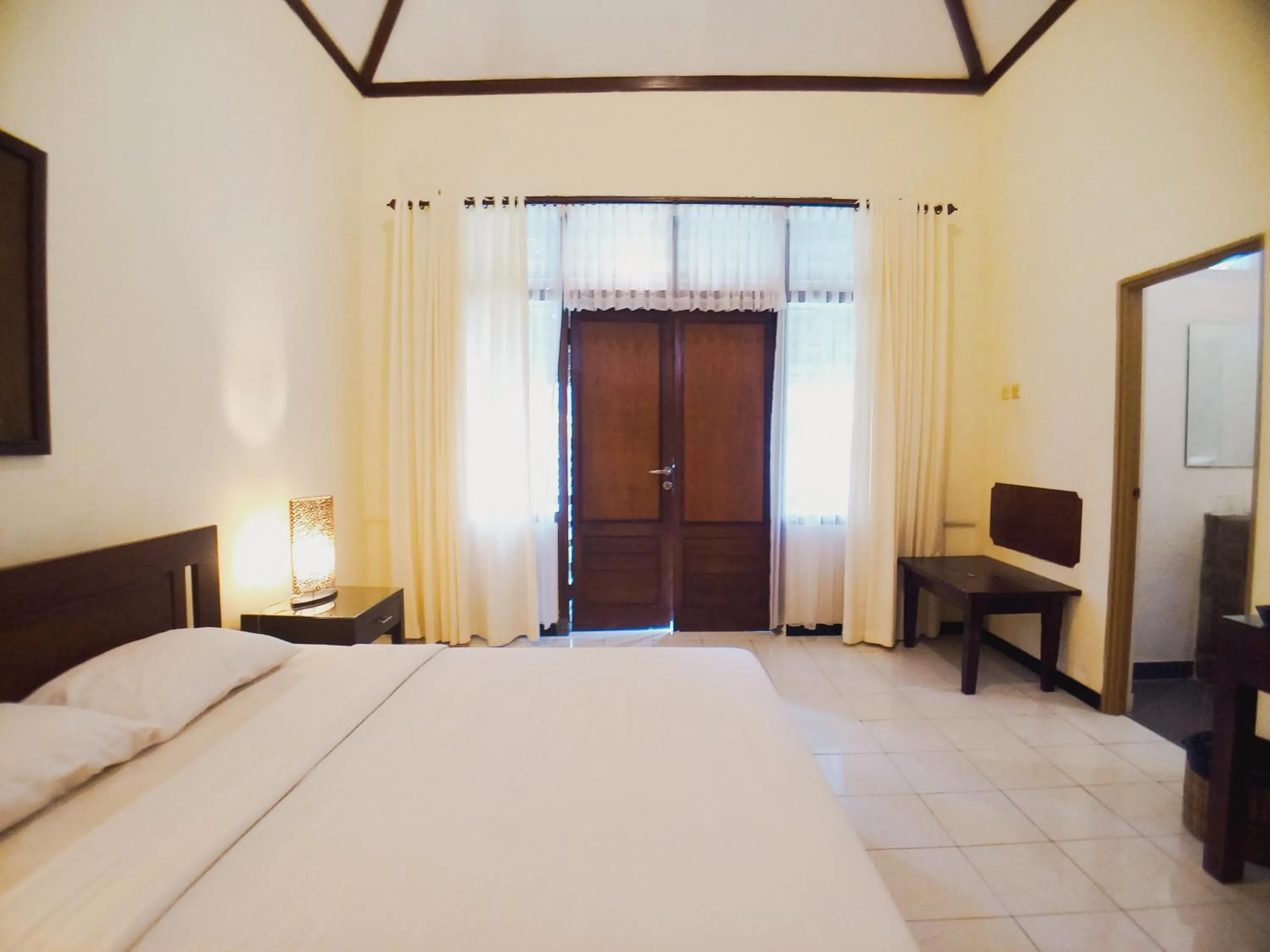 Bedroom, Bed in Margo Utomo Hill View Resort