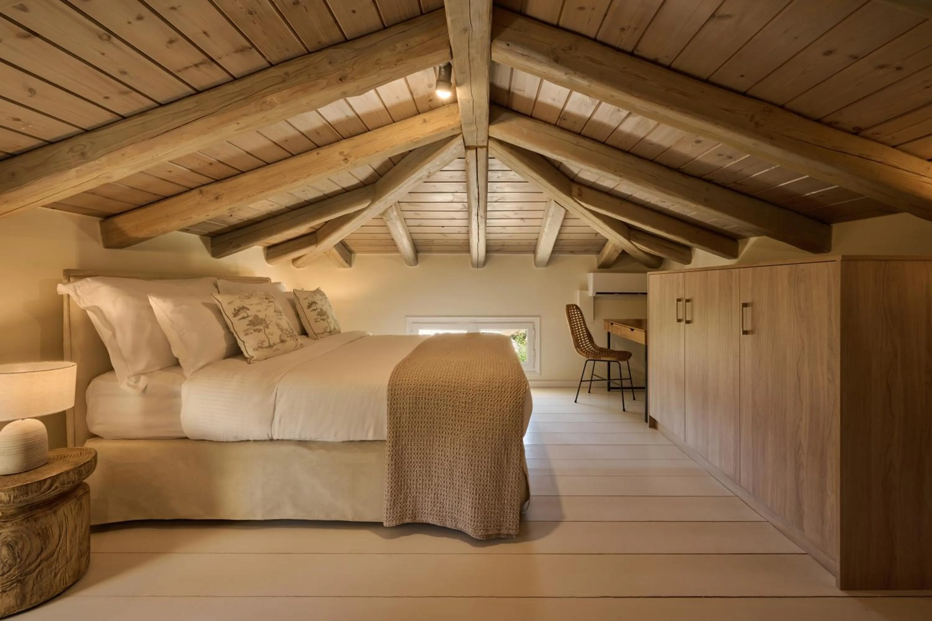 Bedroom, Bed in Nikki Beach Resort & Spa Porto Heli