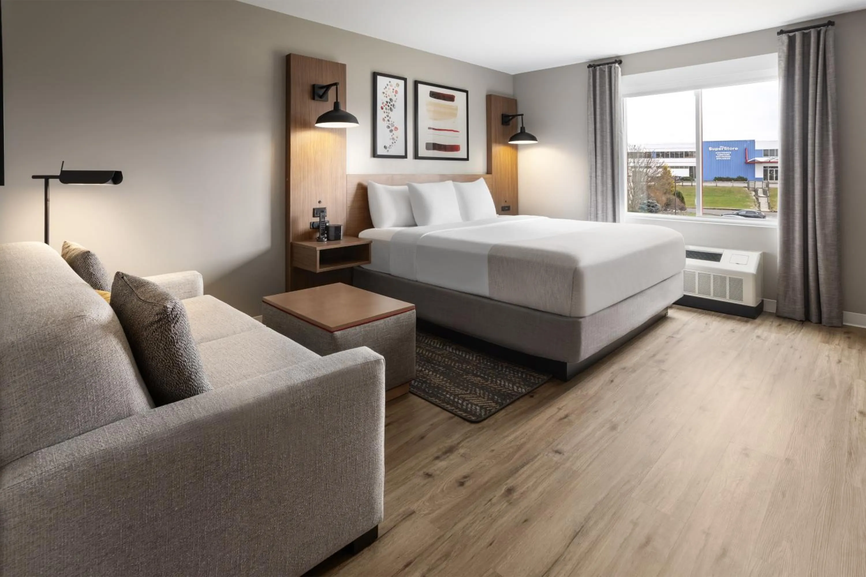 Bed in Hawthorn Extended Stay by Wyndham Williston Burlington