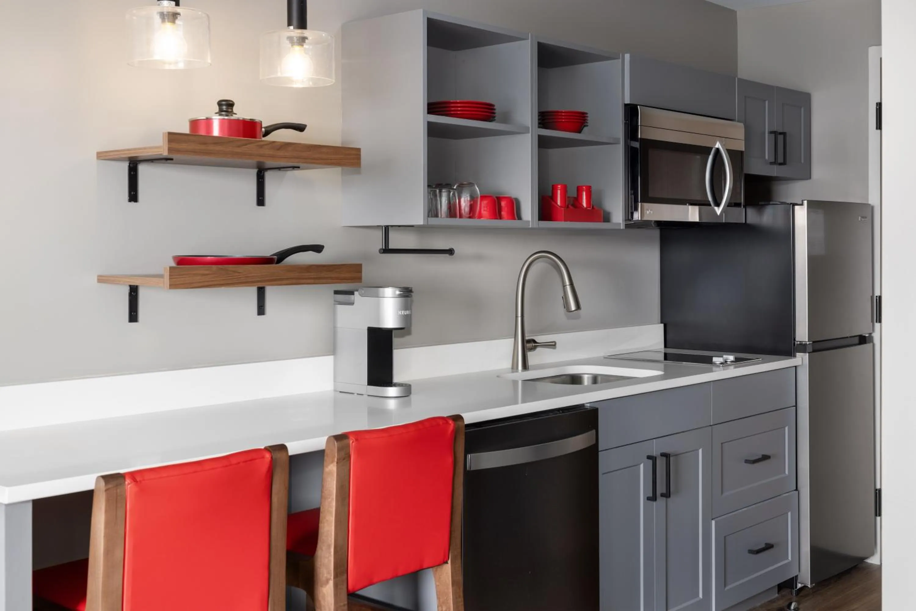 Hawthorn Extended Stay by Wyndham Williston Burlington