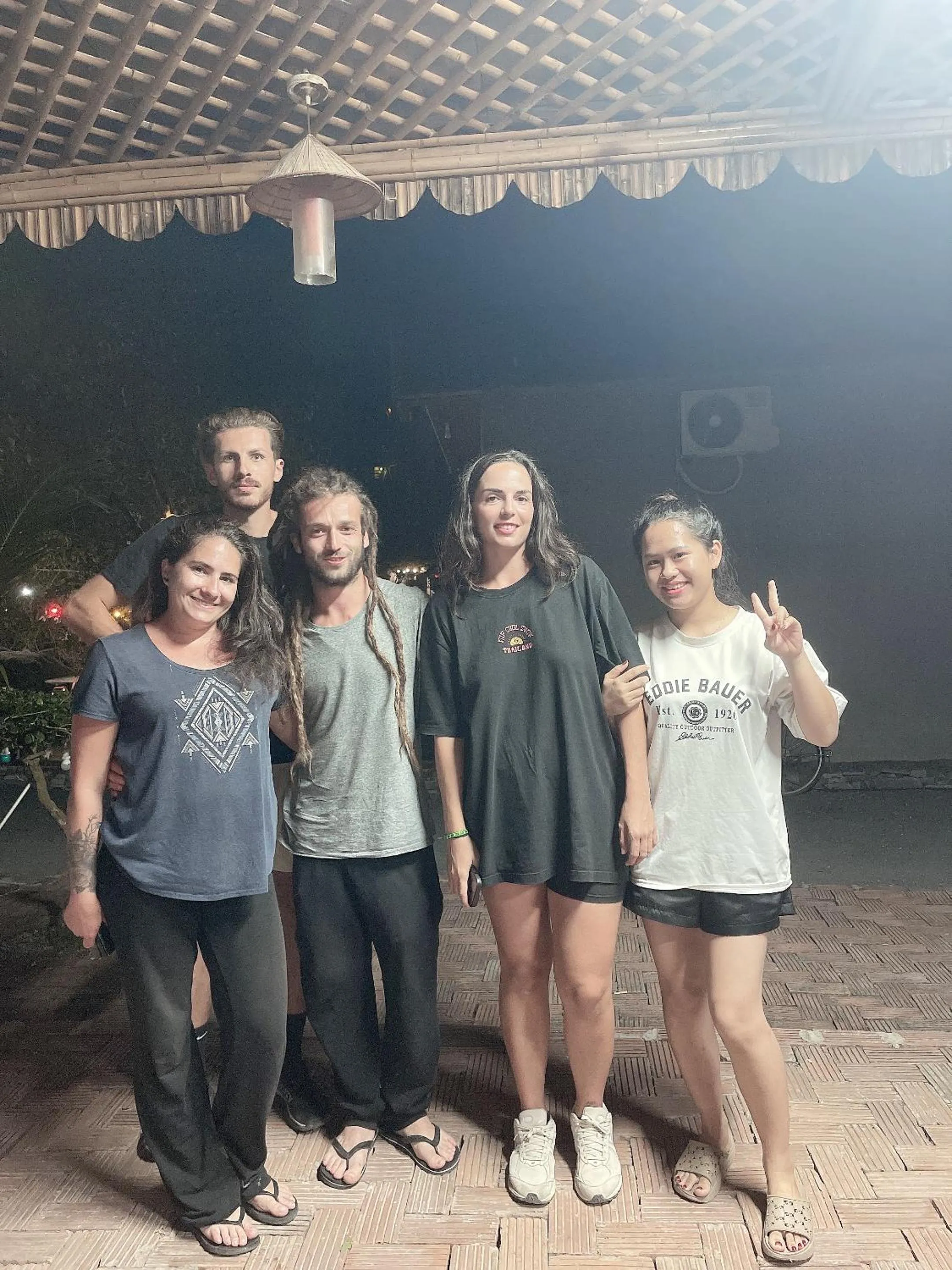 group of guests in Tam Coc Cat Luong Homestay