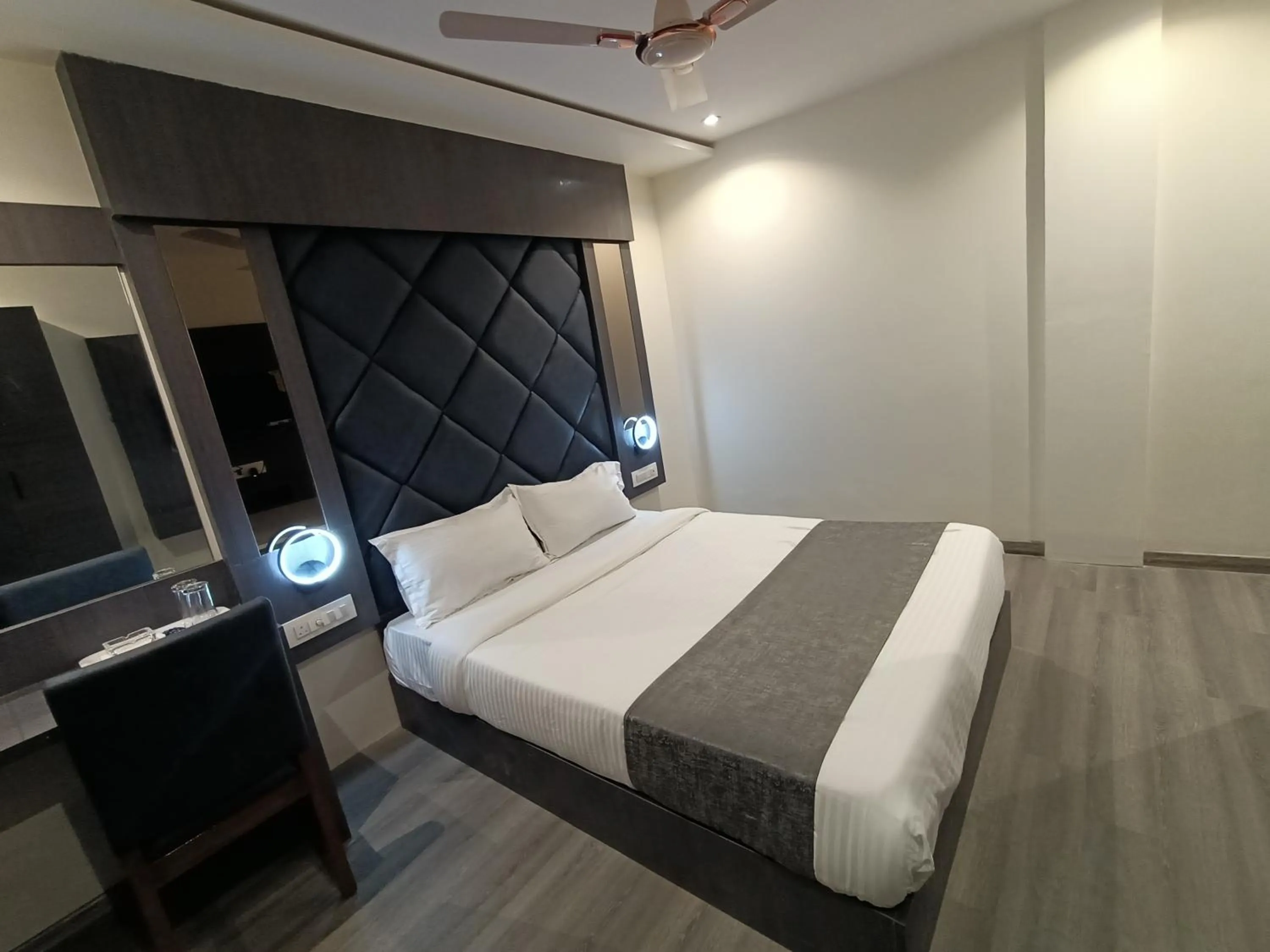 Bed in Hotel Classio Andheri - Near DN Nagar Metro Station