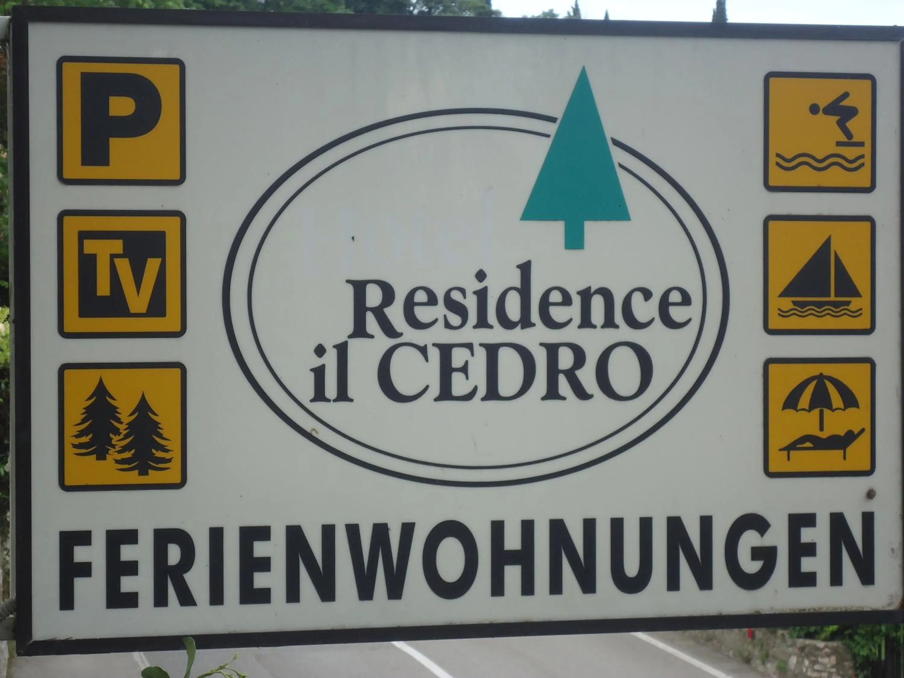 Decorative detail in Residence il Cedro