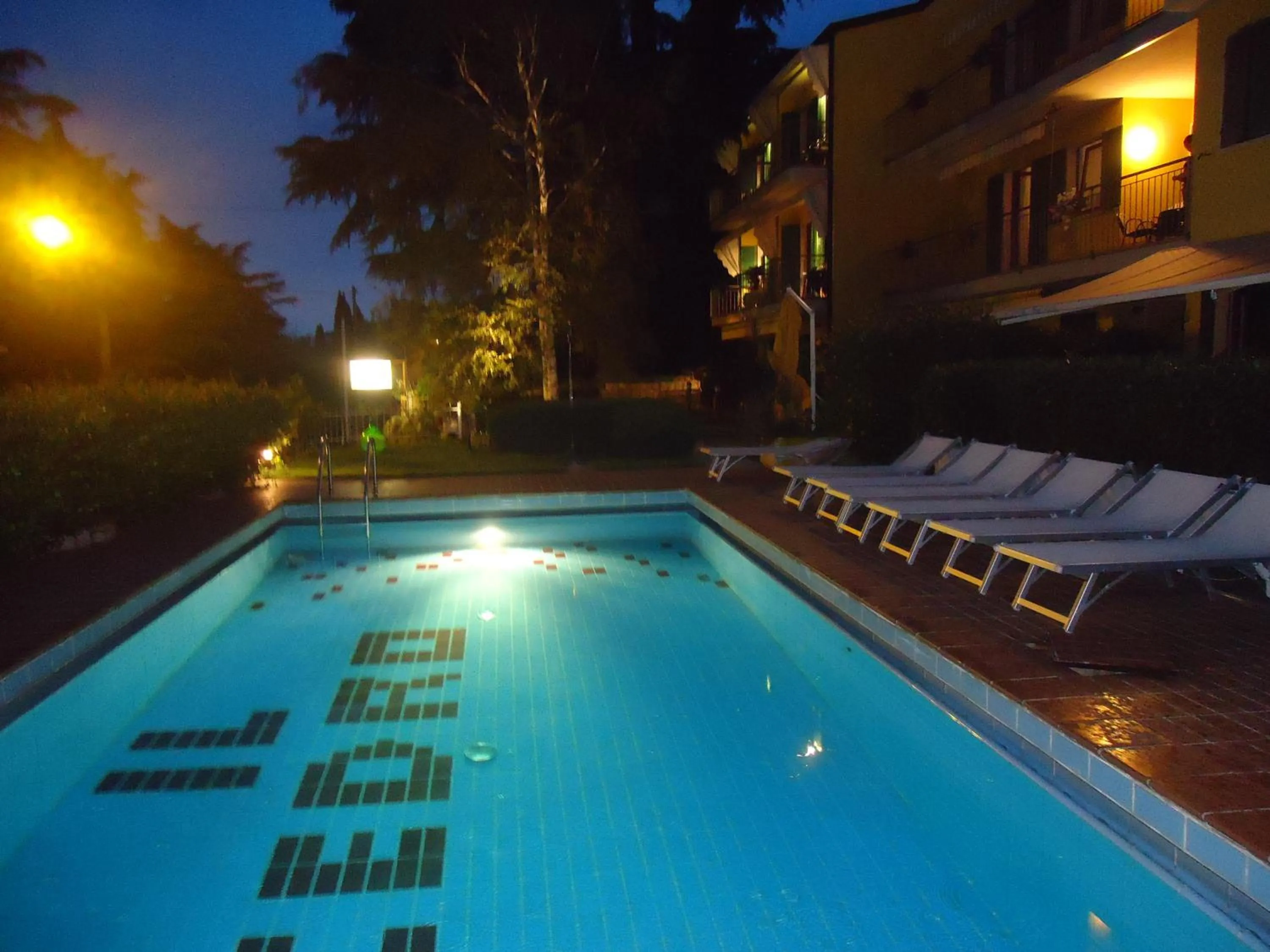 Swimming pool in Residence il Cedro