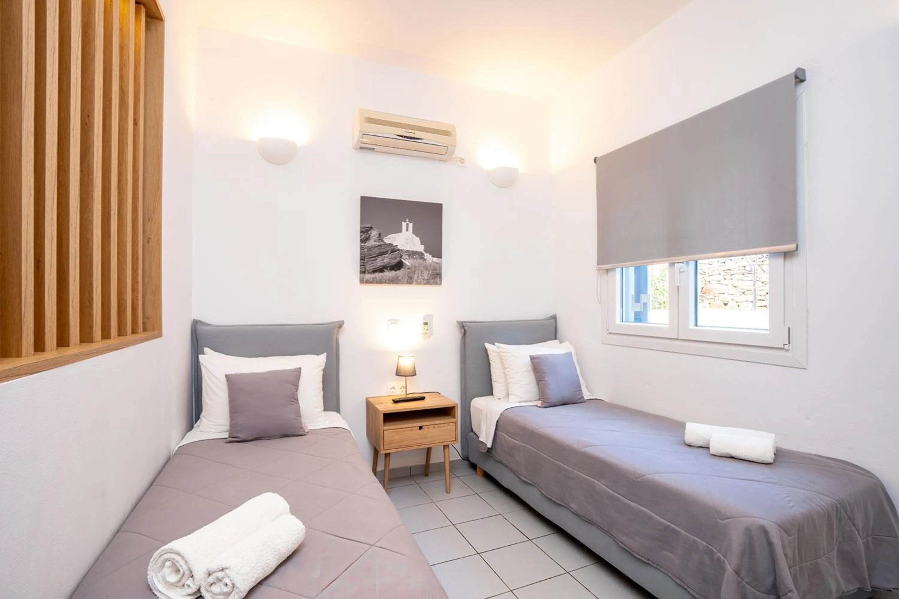 Bedroom, Bed in Mosha Pension