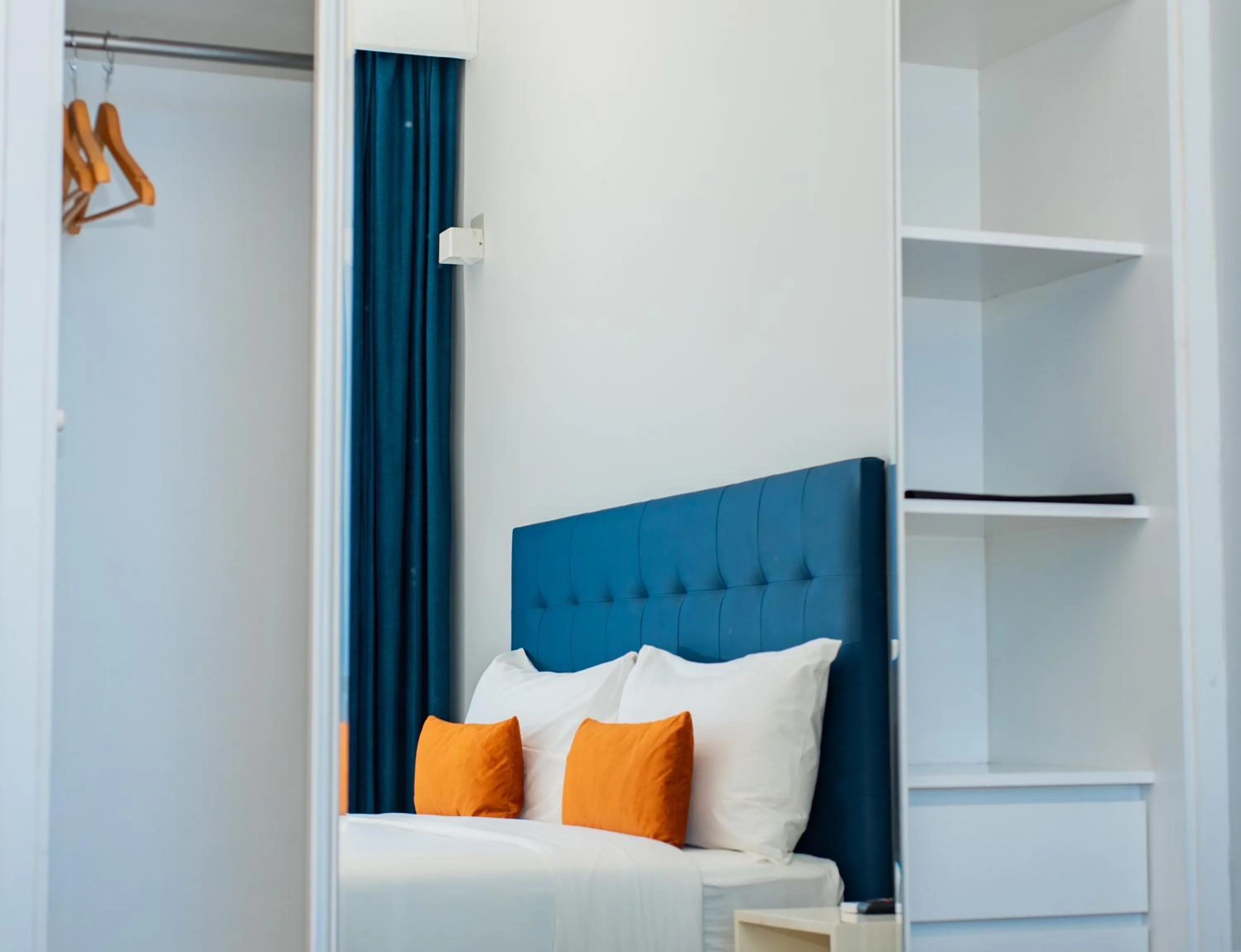Bedroom, Bed in Urban by CityBlue Hotel, Dar es Salaam