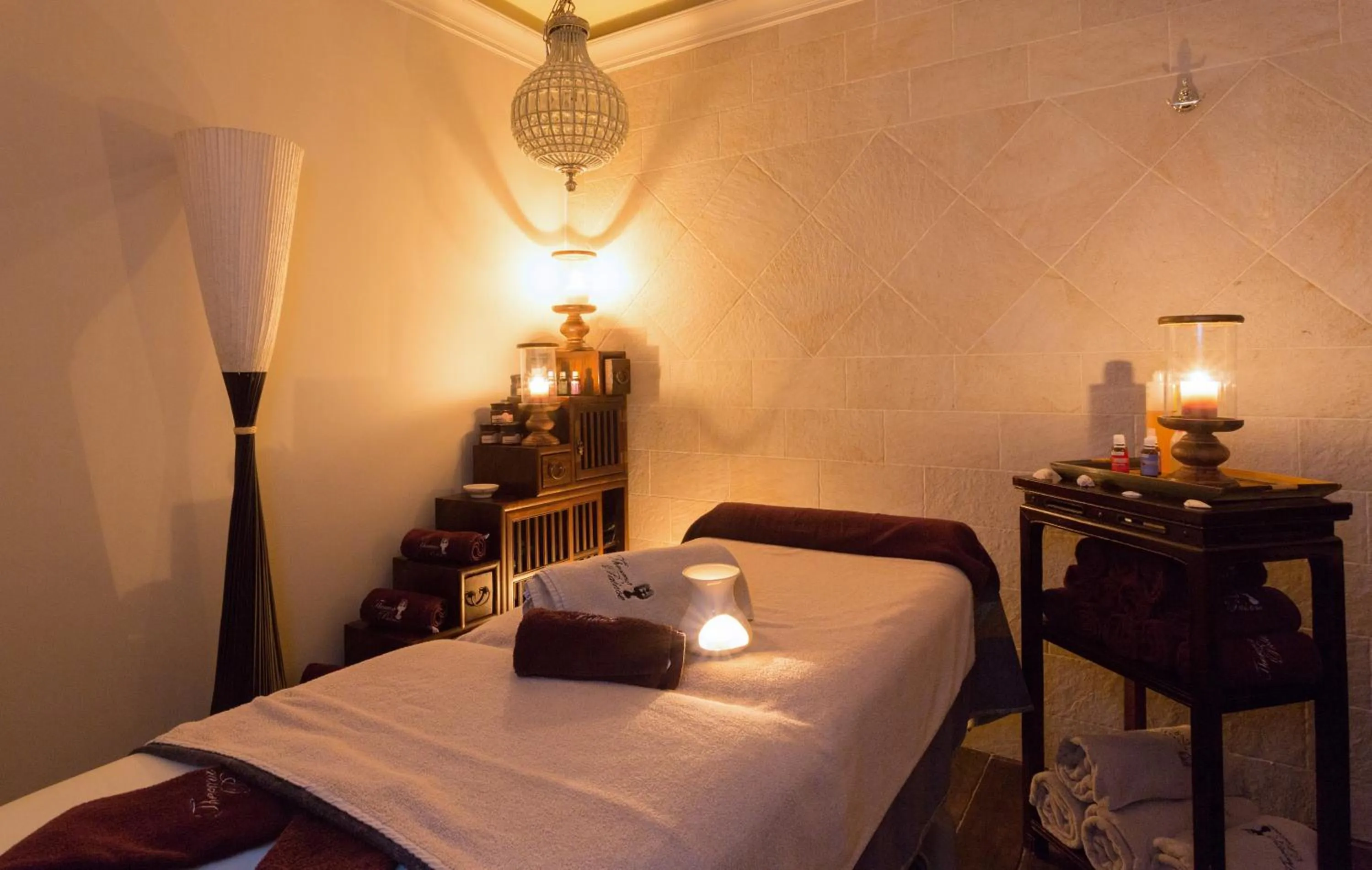 Spa and wellness centre/facilities, Bed in Therma Palace - SPA Mineral Pool & All inclusive & Free Parking