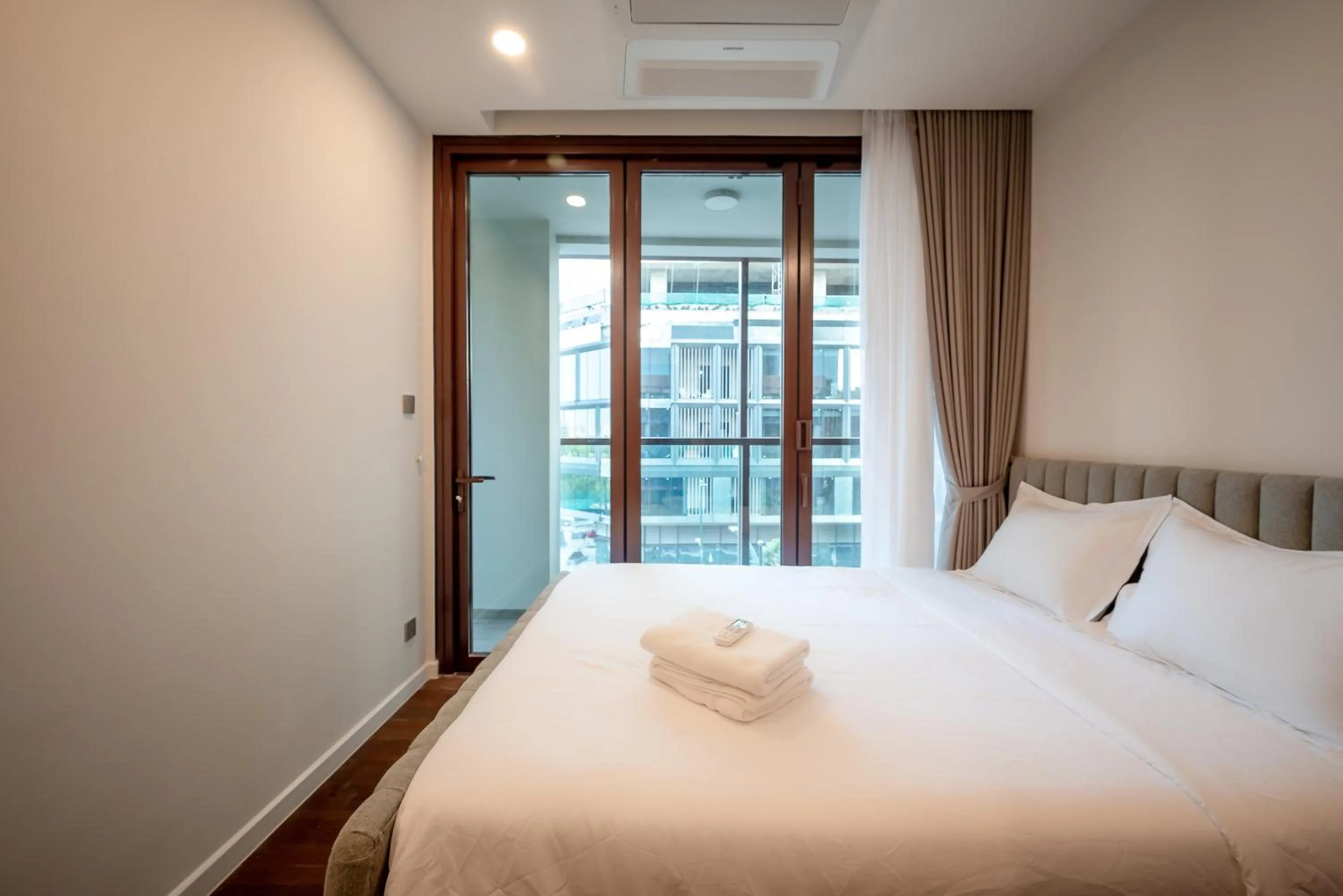 Bed in Metropole Thu Thiem Condo Apartment