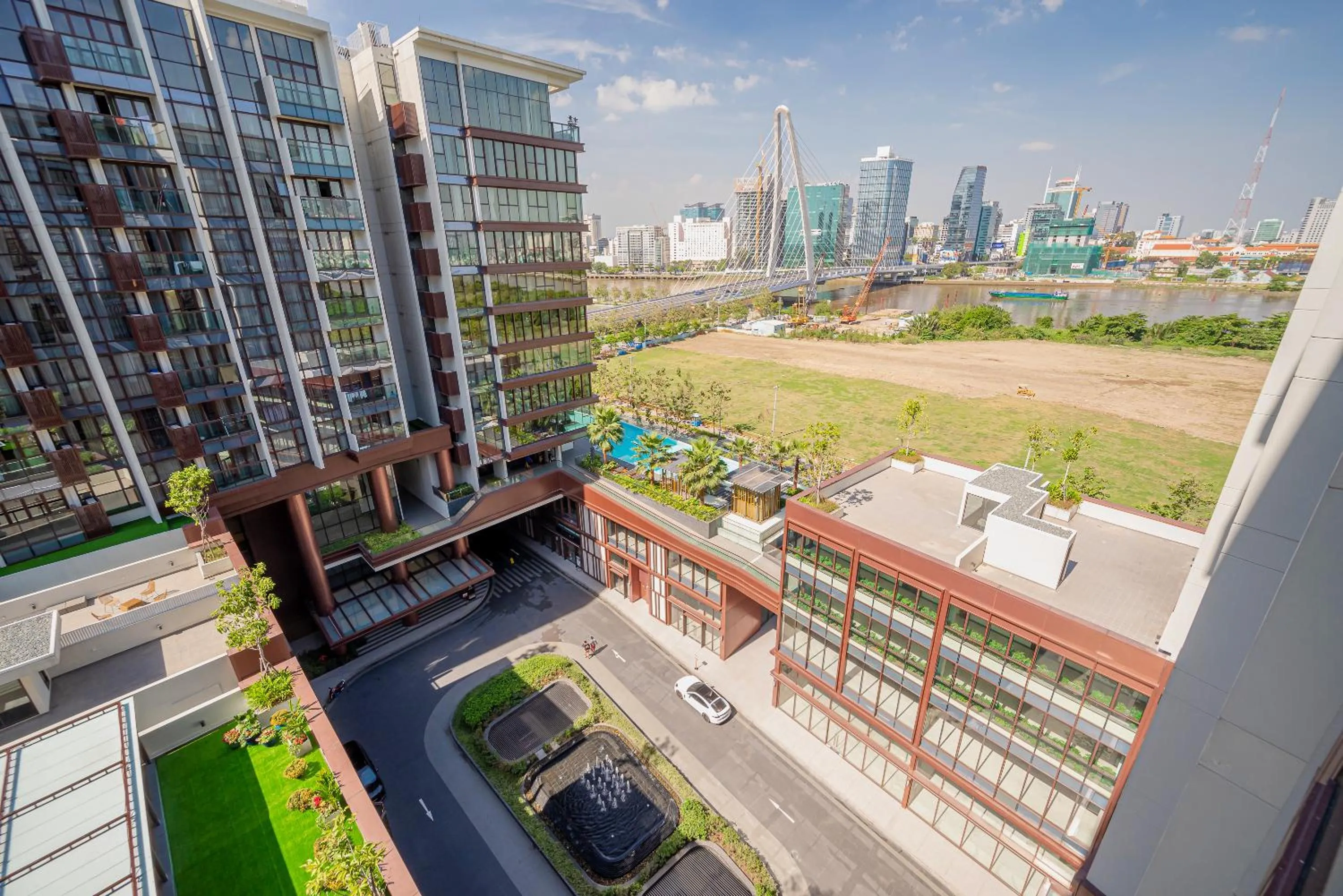 Neighbourhood in Metropole Thu Thiem Condo Apartment