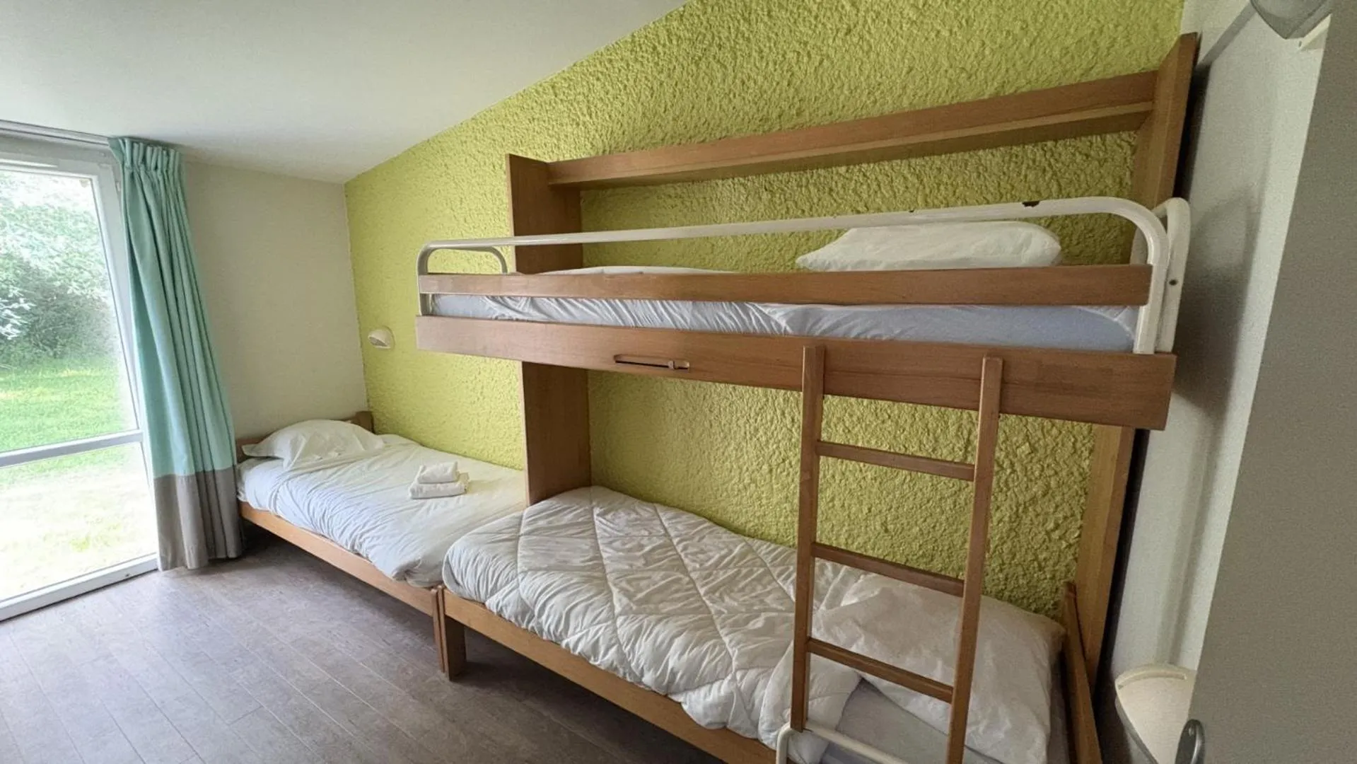 Bedroom, Bed in VVF Cotentin Îles anglo-normandes