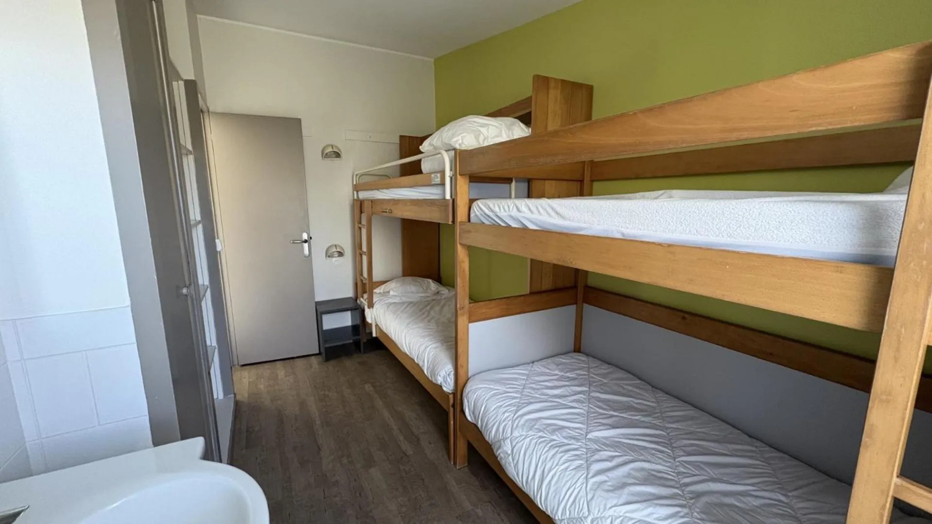 Bedroom, Bed in VVF Cotentin Îles anglo-normandes