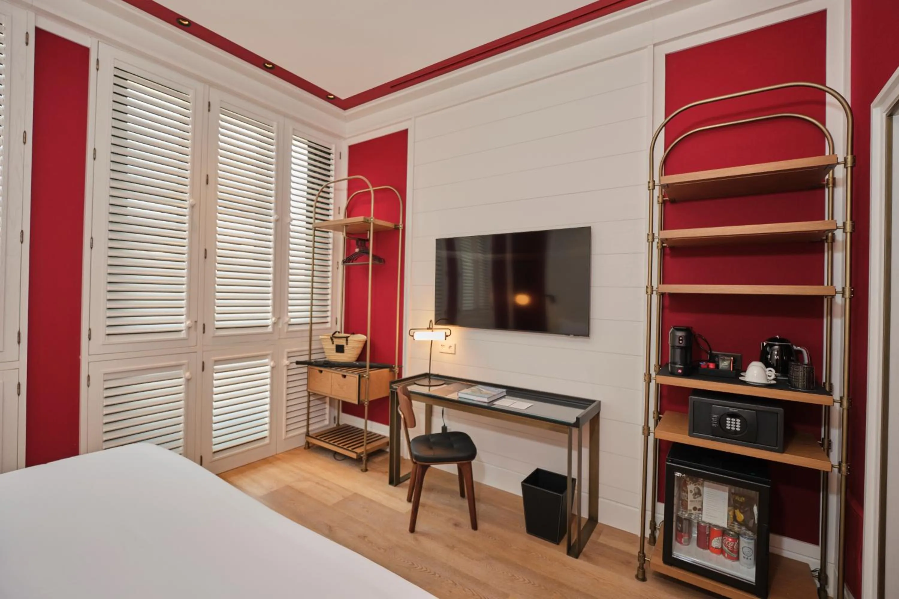 TV and multimedia, Bed in ESTIMAR Valencia