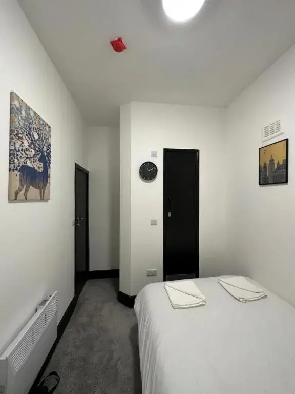 Deluxe Double Room in Ivy House Hotel Deluxe Double Room in Ivy House Hotel