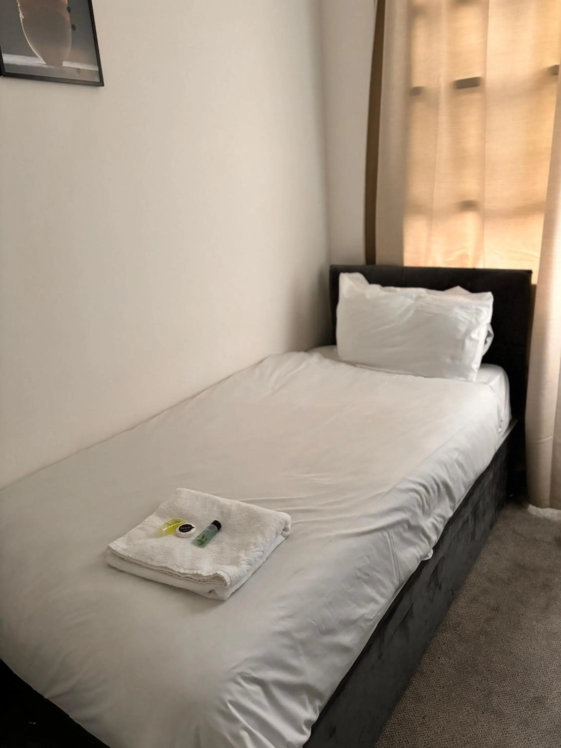 Bedroom, Bed in Ivy House Hotel