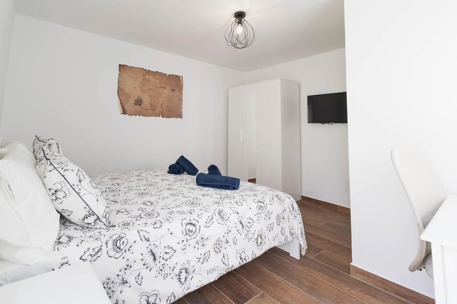 Photo of the whole room, Bed in La Bussola