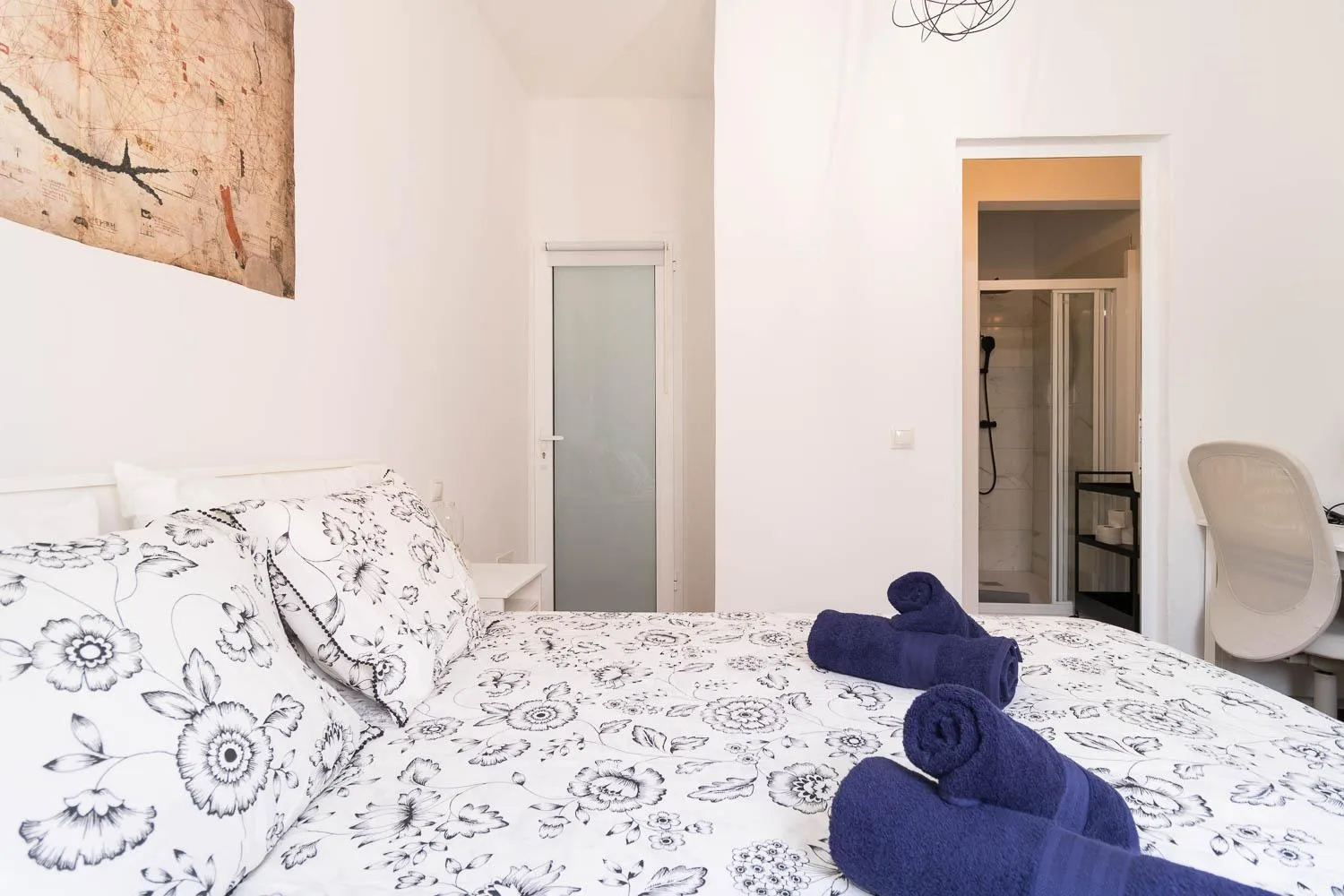 Photo of the whole room, Bed in La Bussola