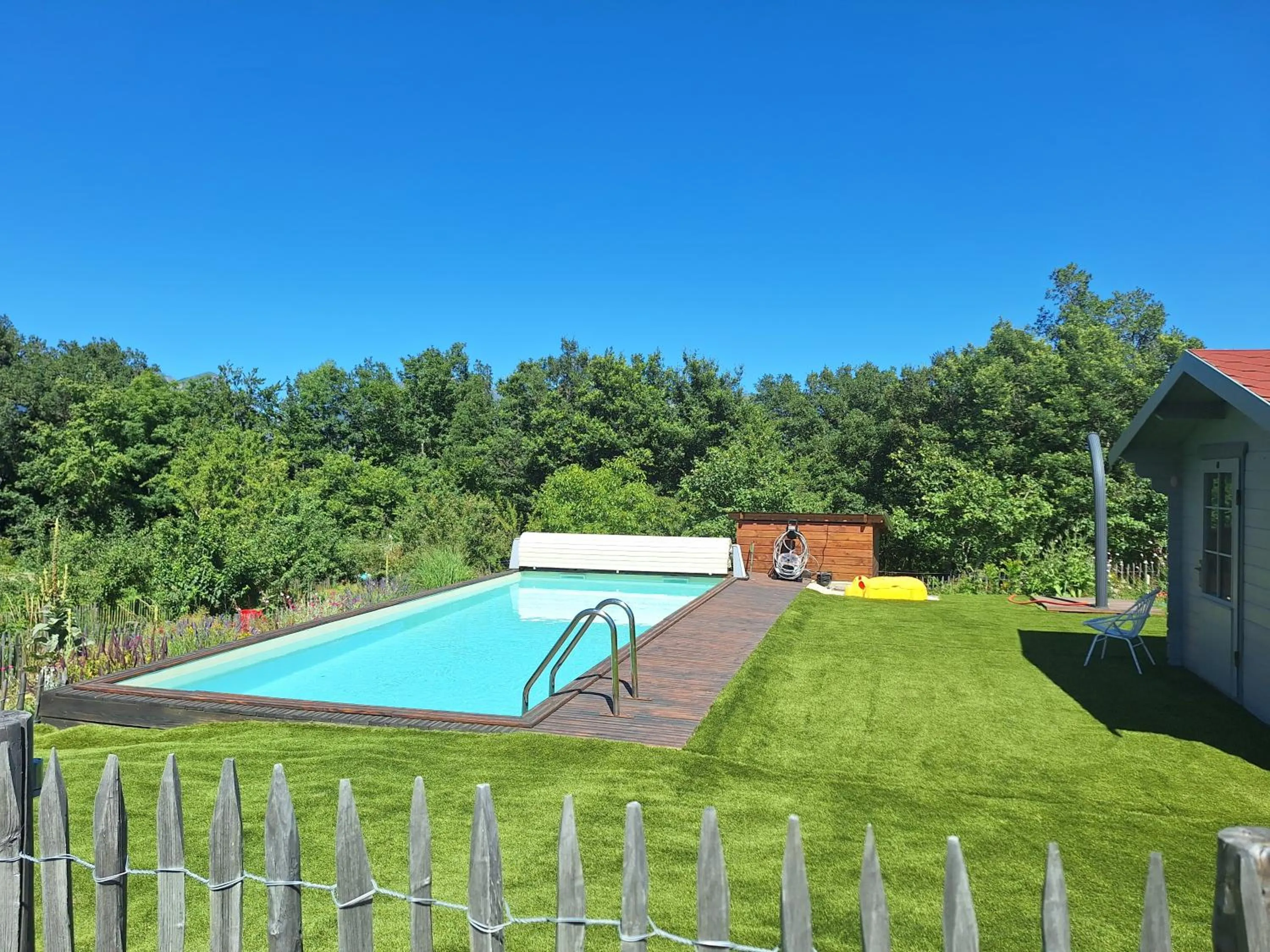 Swimming pool in Chalets du Bois de Vache