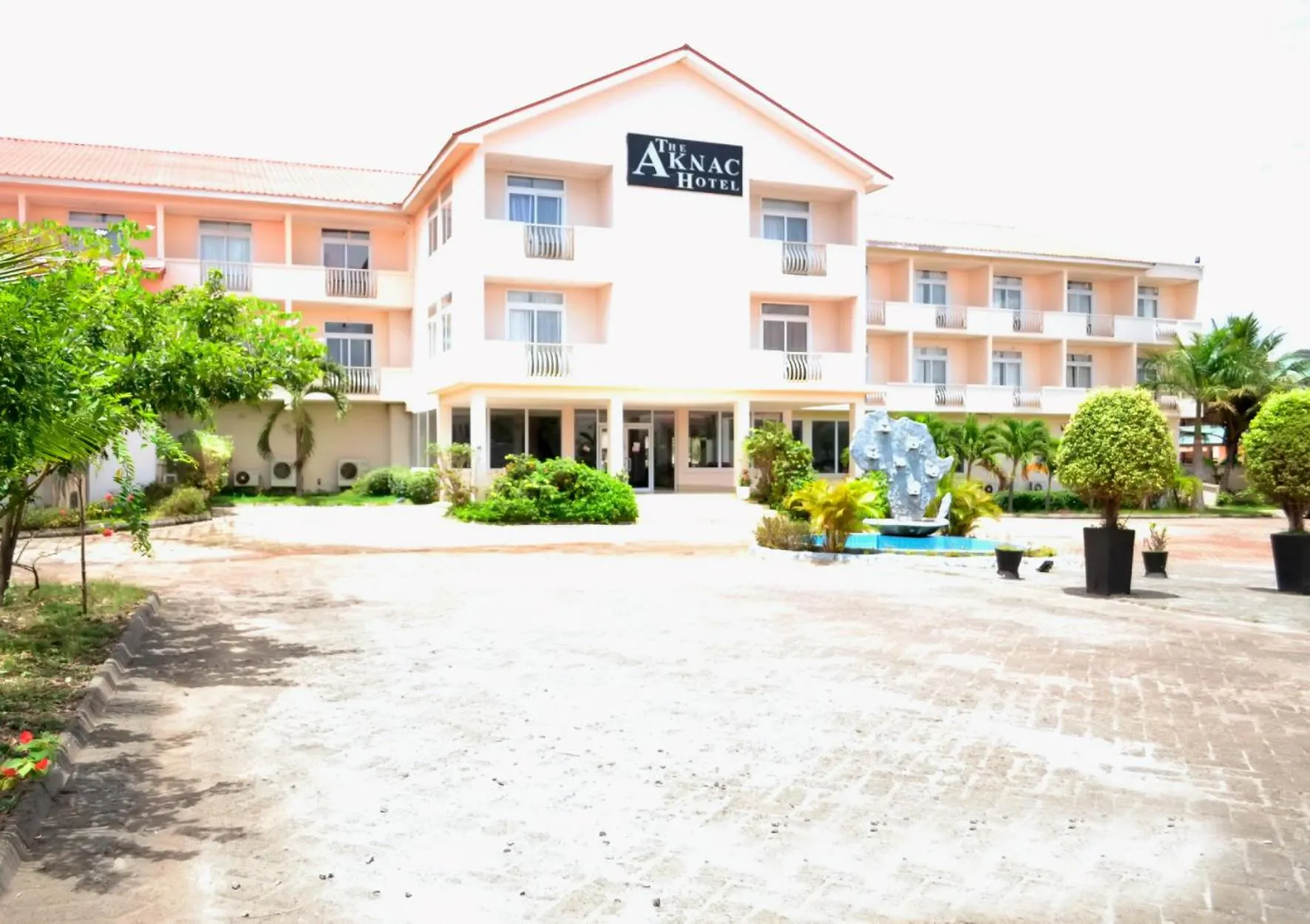 Property Building in THEAKNAC HOTEL