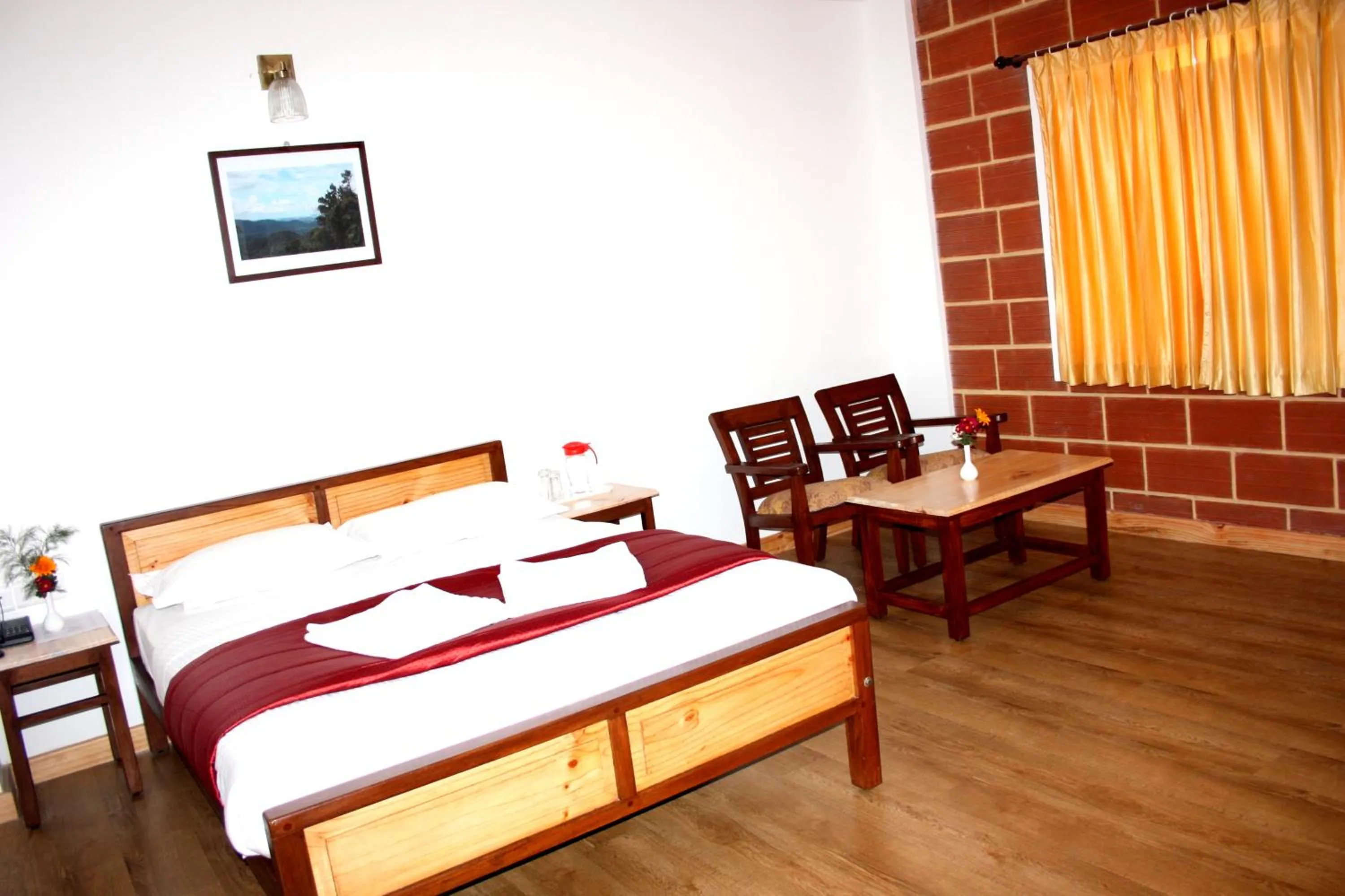 Photo of the whole room, Bed in Altius Nest Hotel