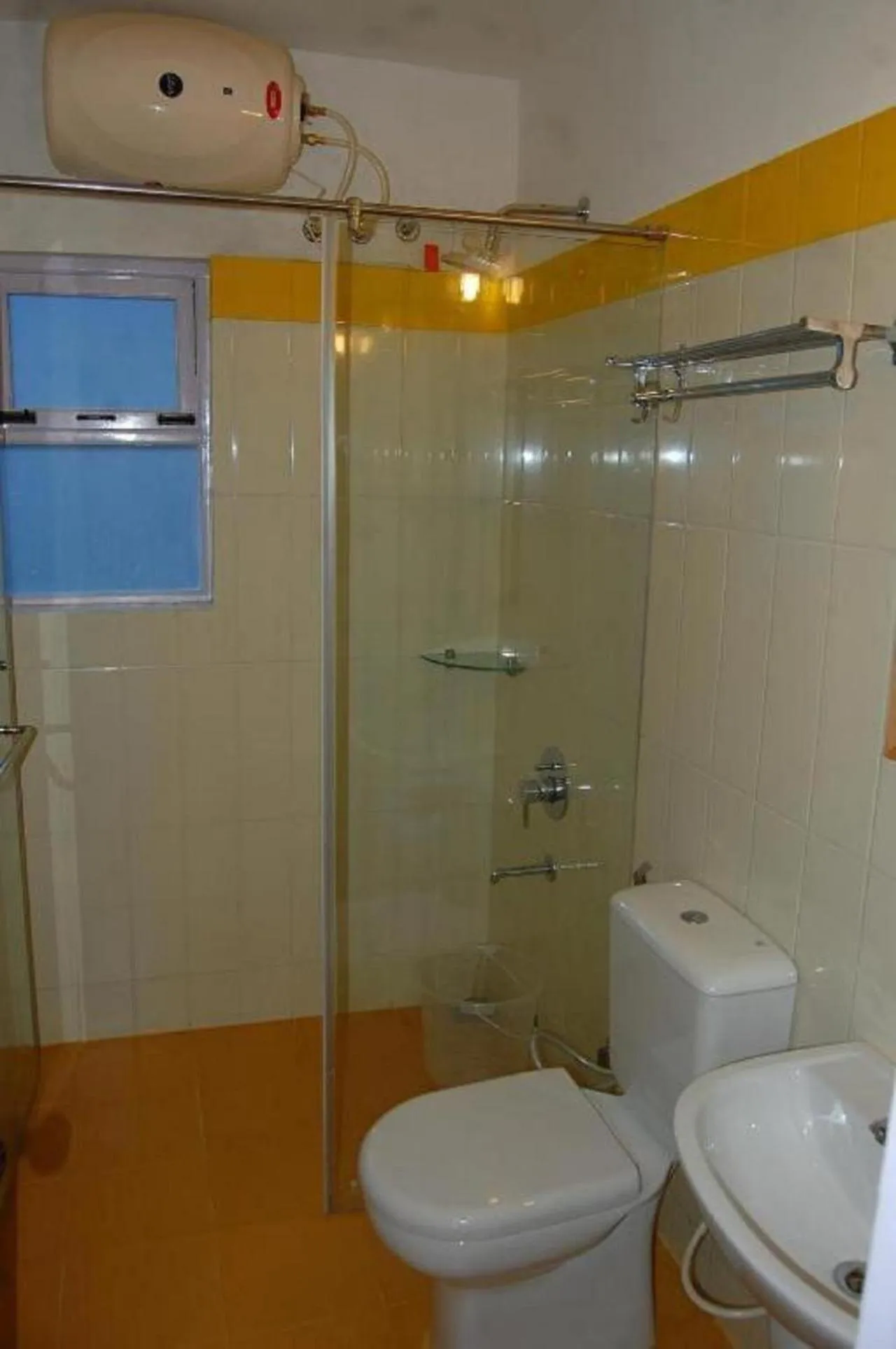 Bathroom in Altius Nest Hotel