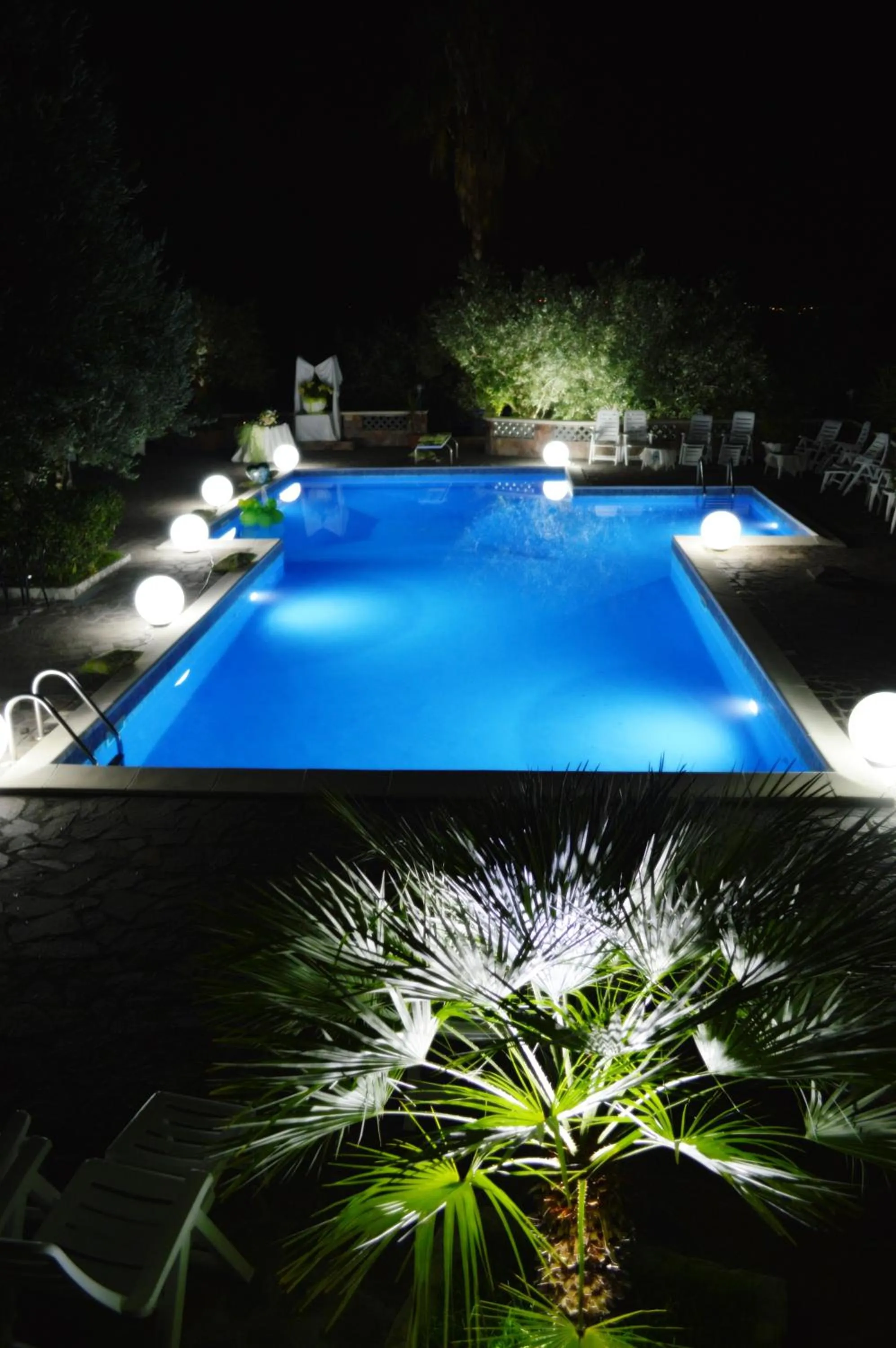 Pool view in Hotel Blu Eden