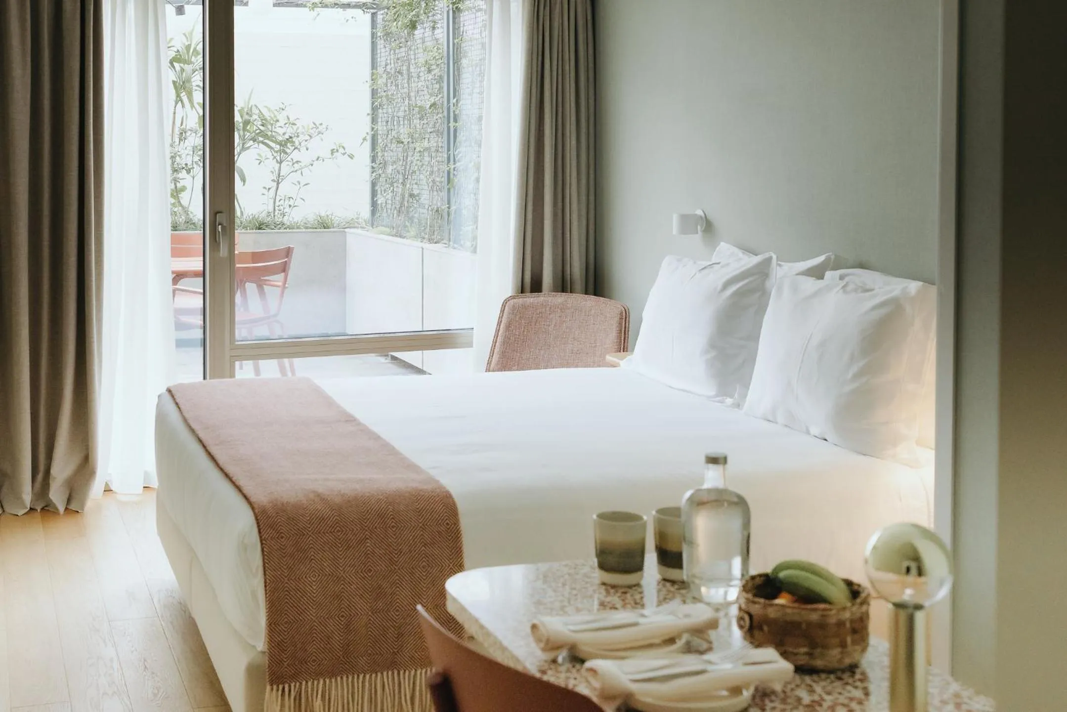 Bed in NINE DOTS Azorean Art Boutique Hotel