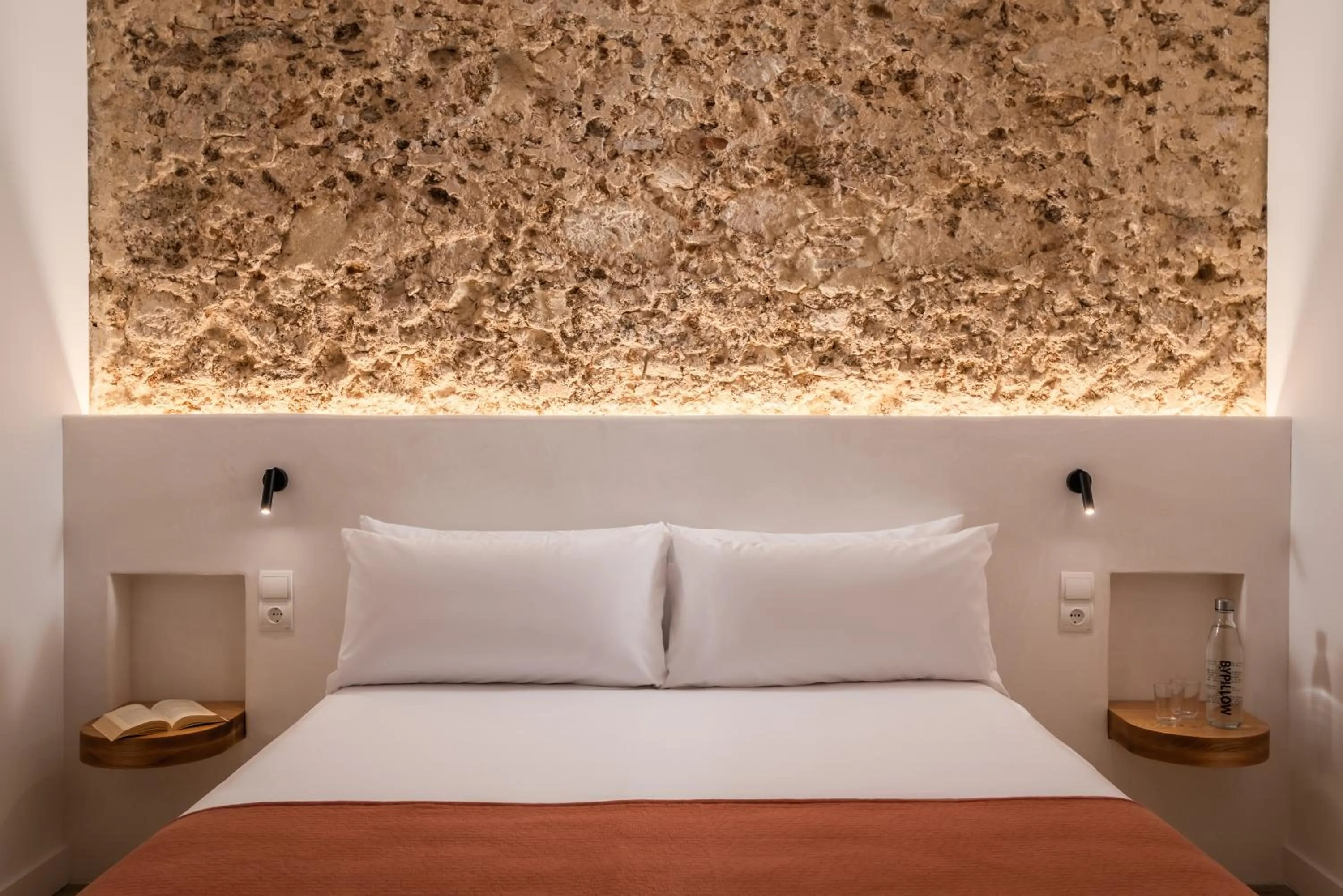 Bed in BYPILLOW Casa Gades