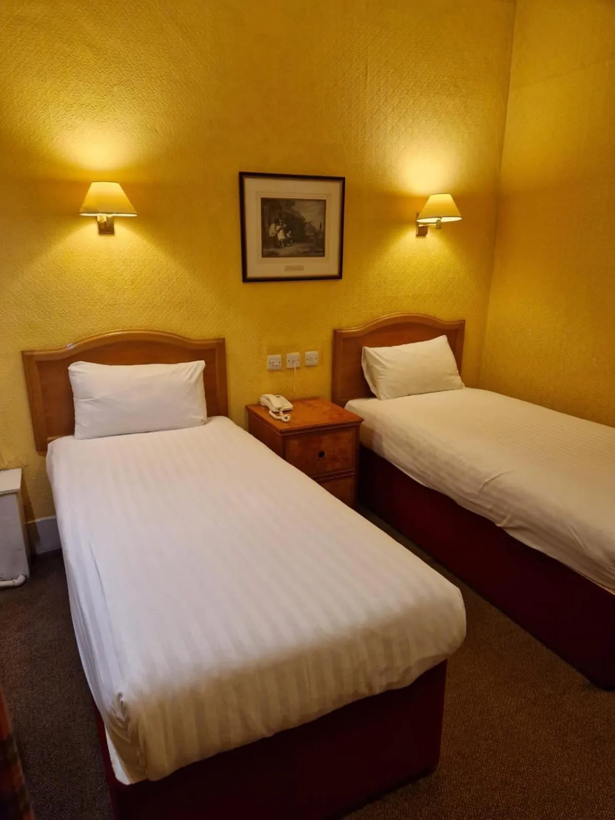 Bedroom, Bed in The Royal Highland Hotel