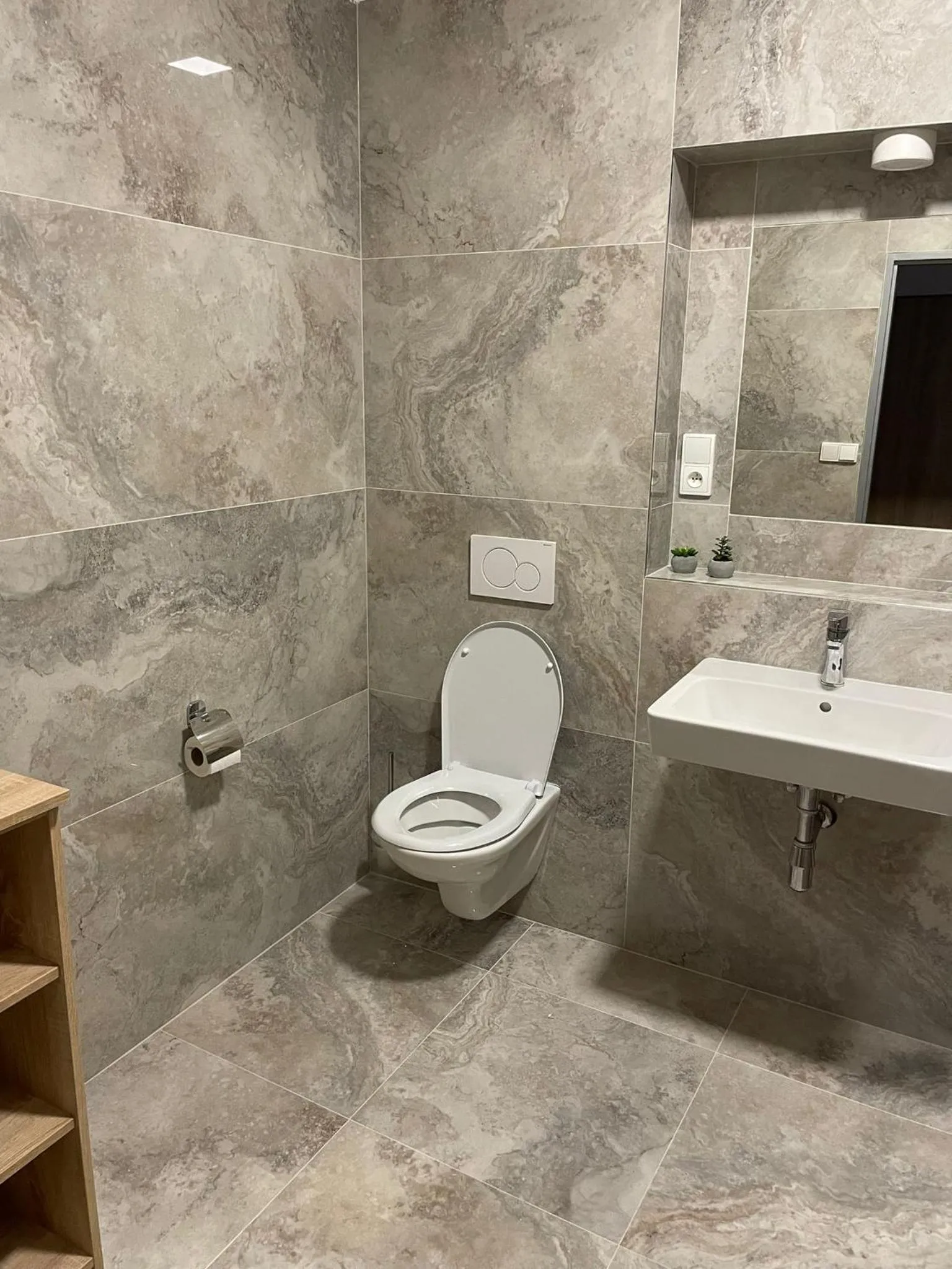 Toilet in Hotel U města Prahy Náchod