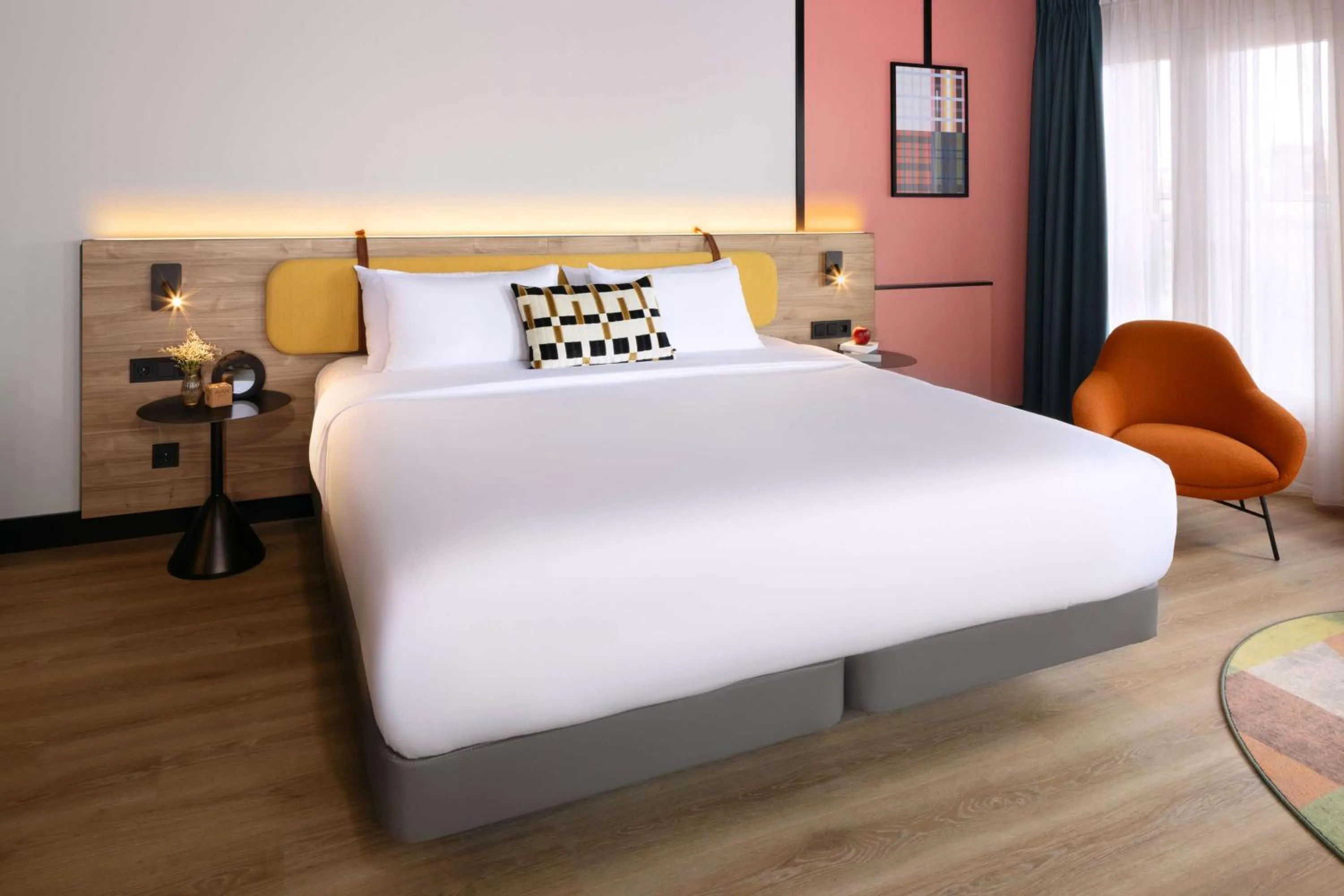 Bedroom, Bed in Avani Museum Quarter Amsterdam Hotel