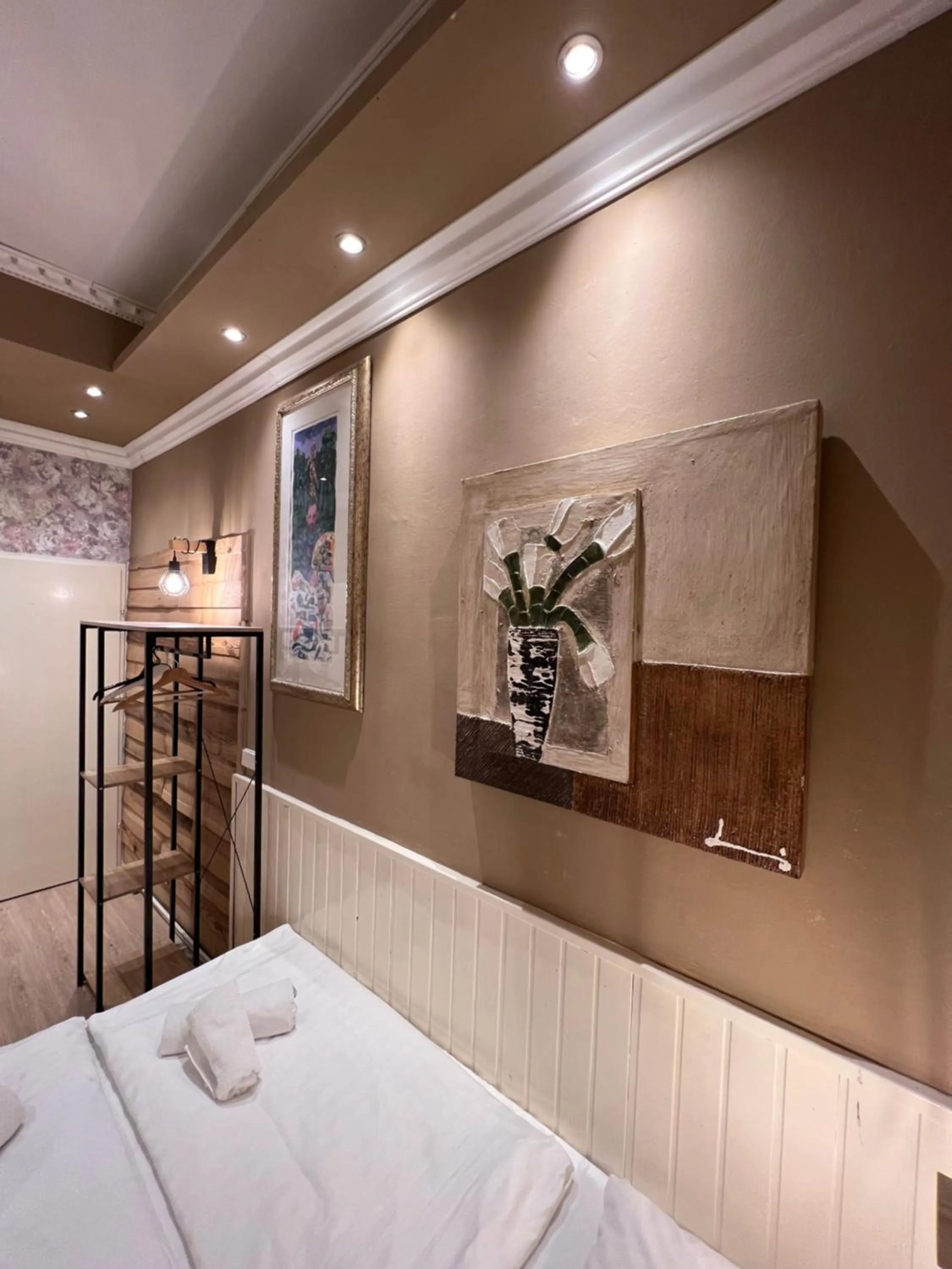 Bedroom, Bed in Urban Boutique Hotel