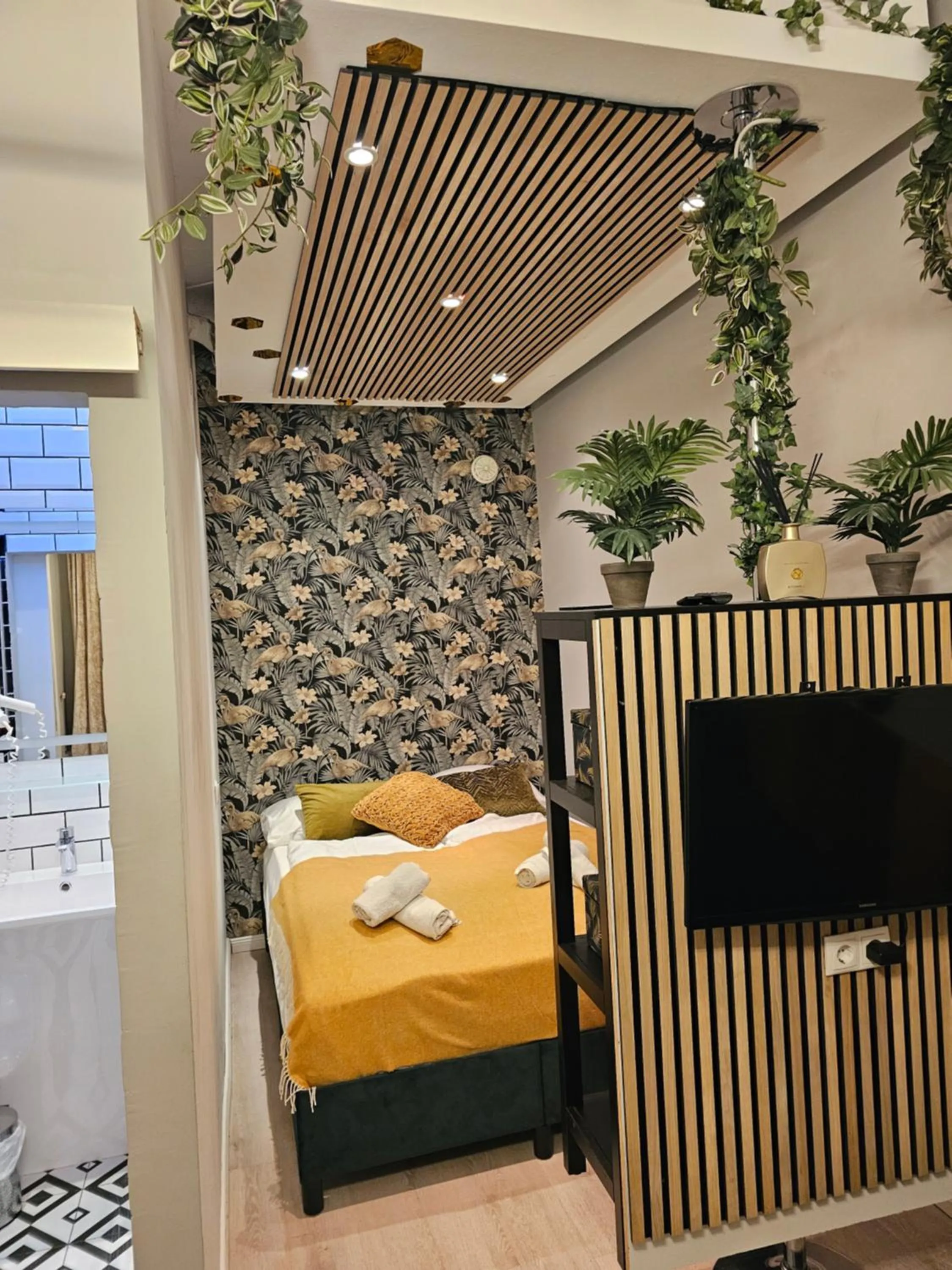 Bedroom, Bed in Urban Boutique Hotel