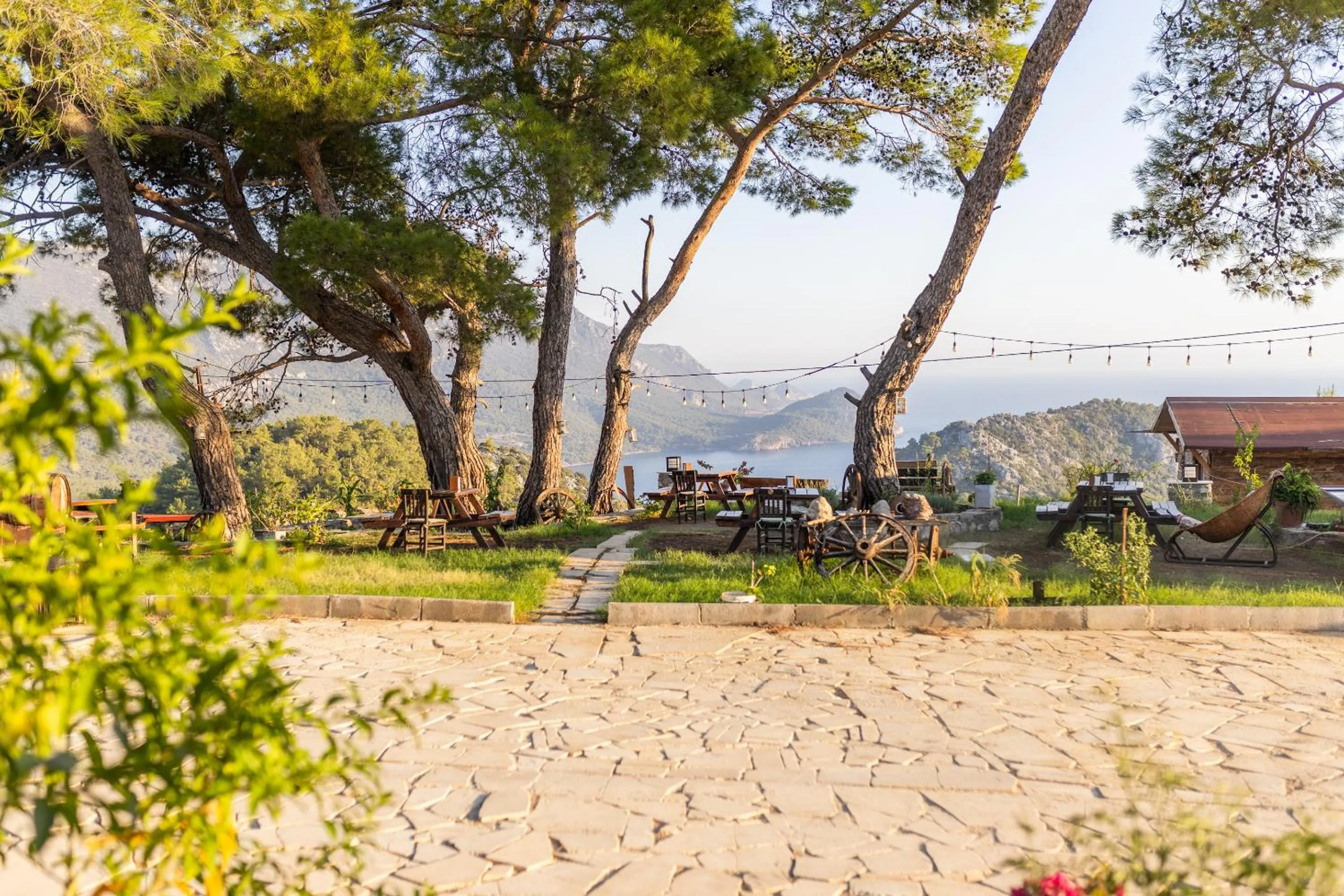 Restaurant/places to eat in Kadir's Eco Life