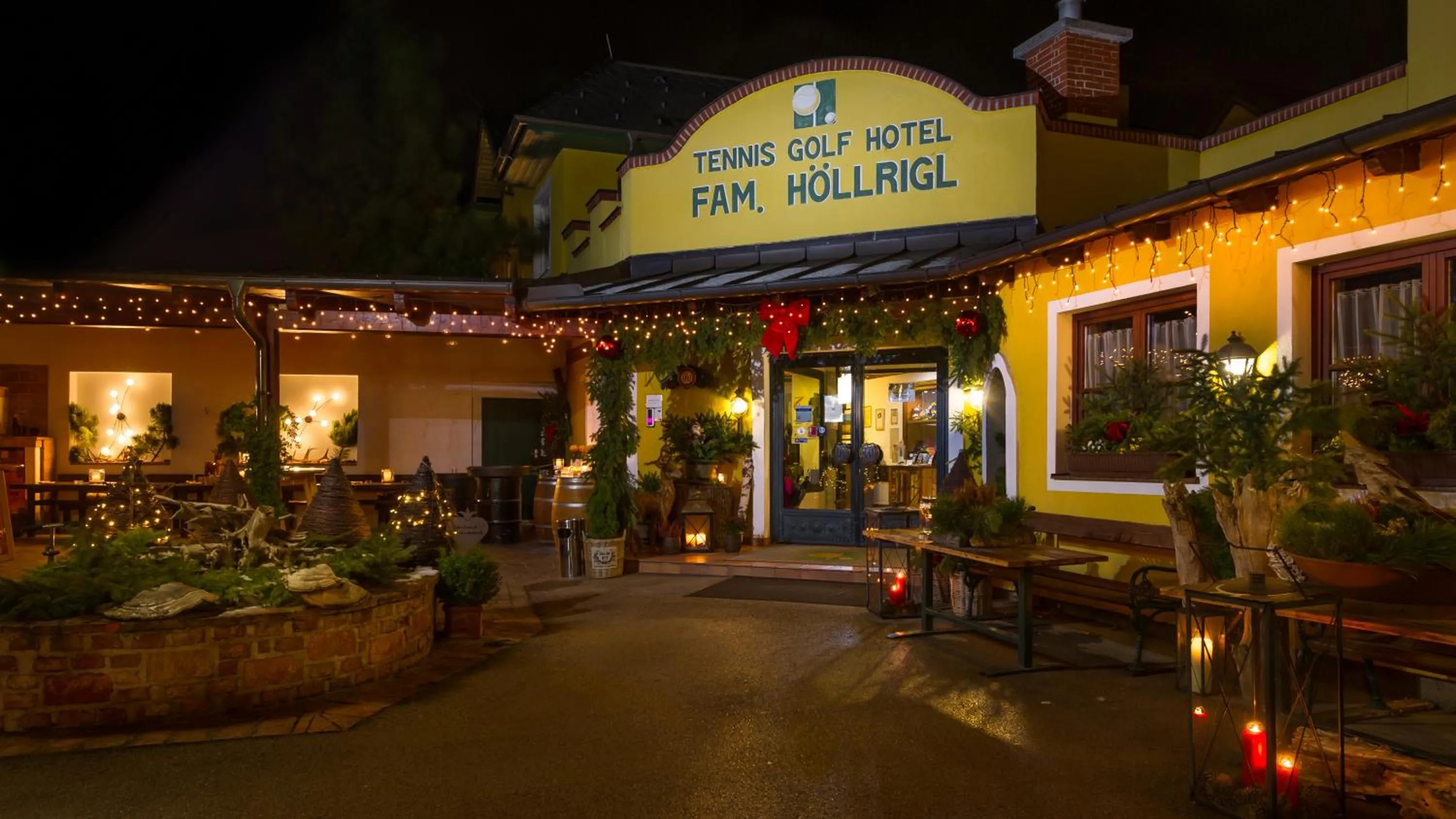 Facade/entrance in Tennis Golf Hotel Höllrigl